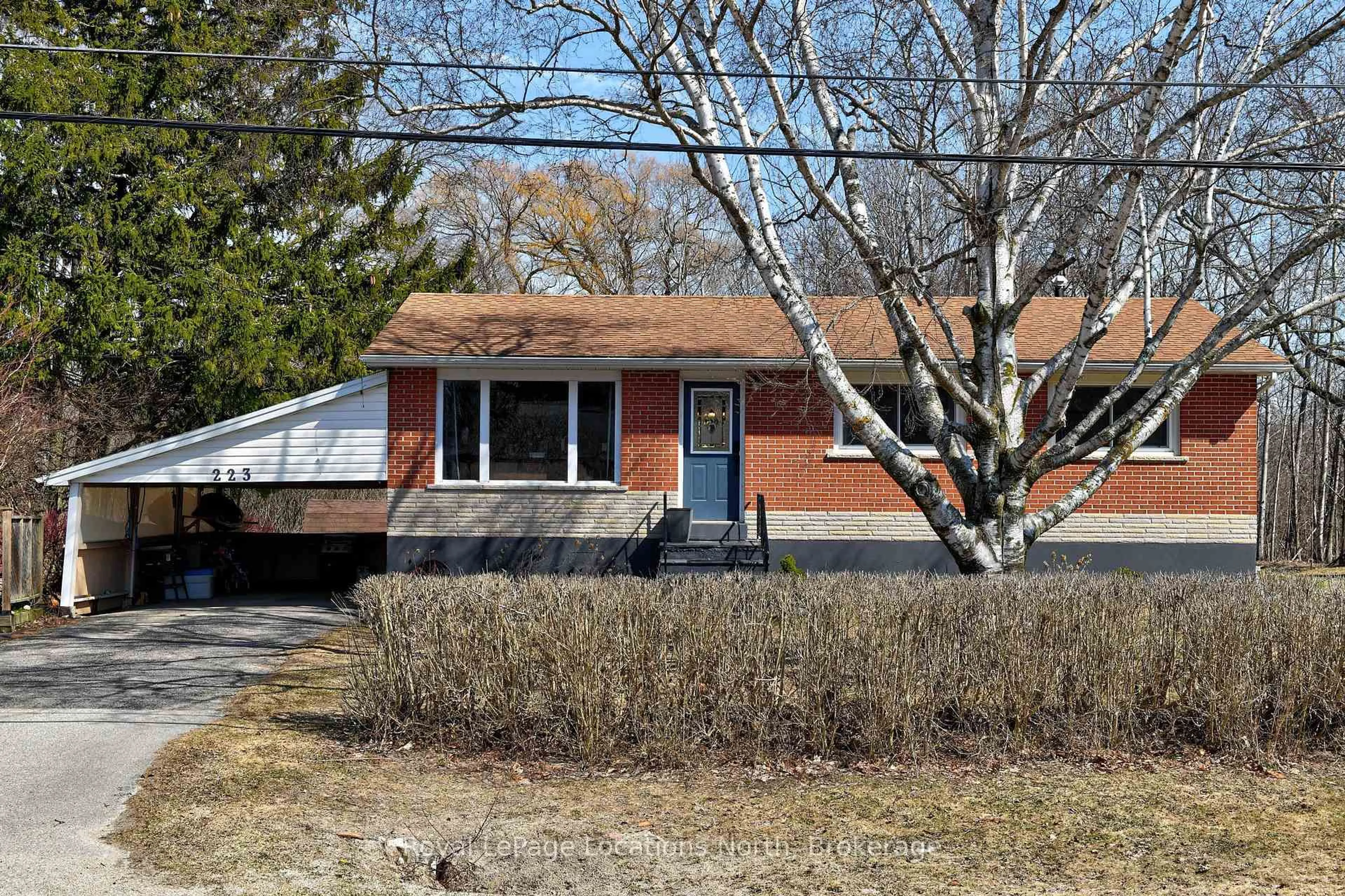 Home with brick exterior material, street for 223 Graham St, Meaford Ontario N4L 1A9