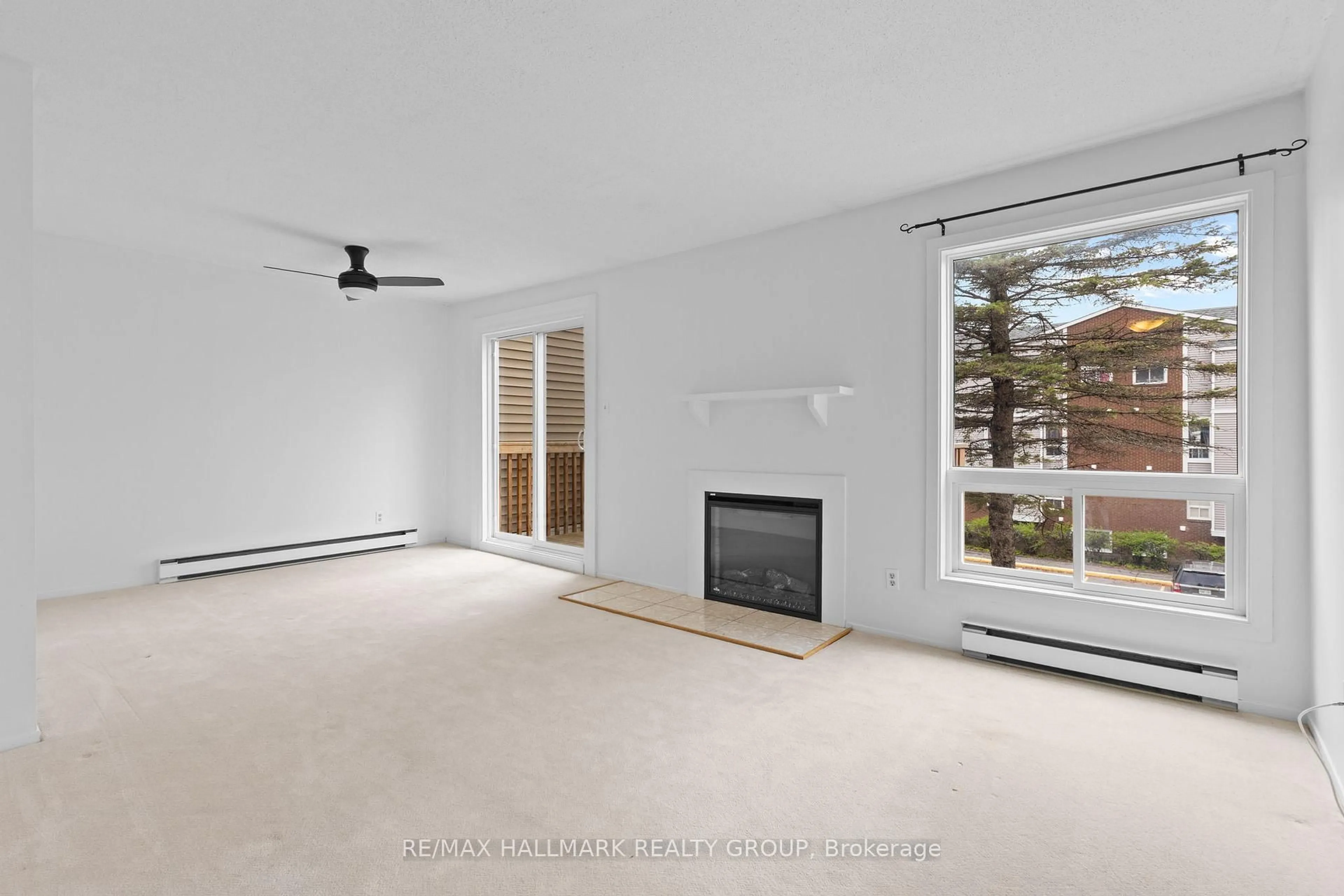 Living room with furniture, unknown for 520 Fenerty Crt #8, Ottawa Ontario K2L 3B1