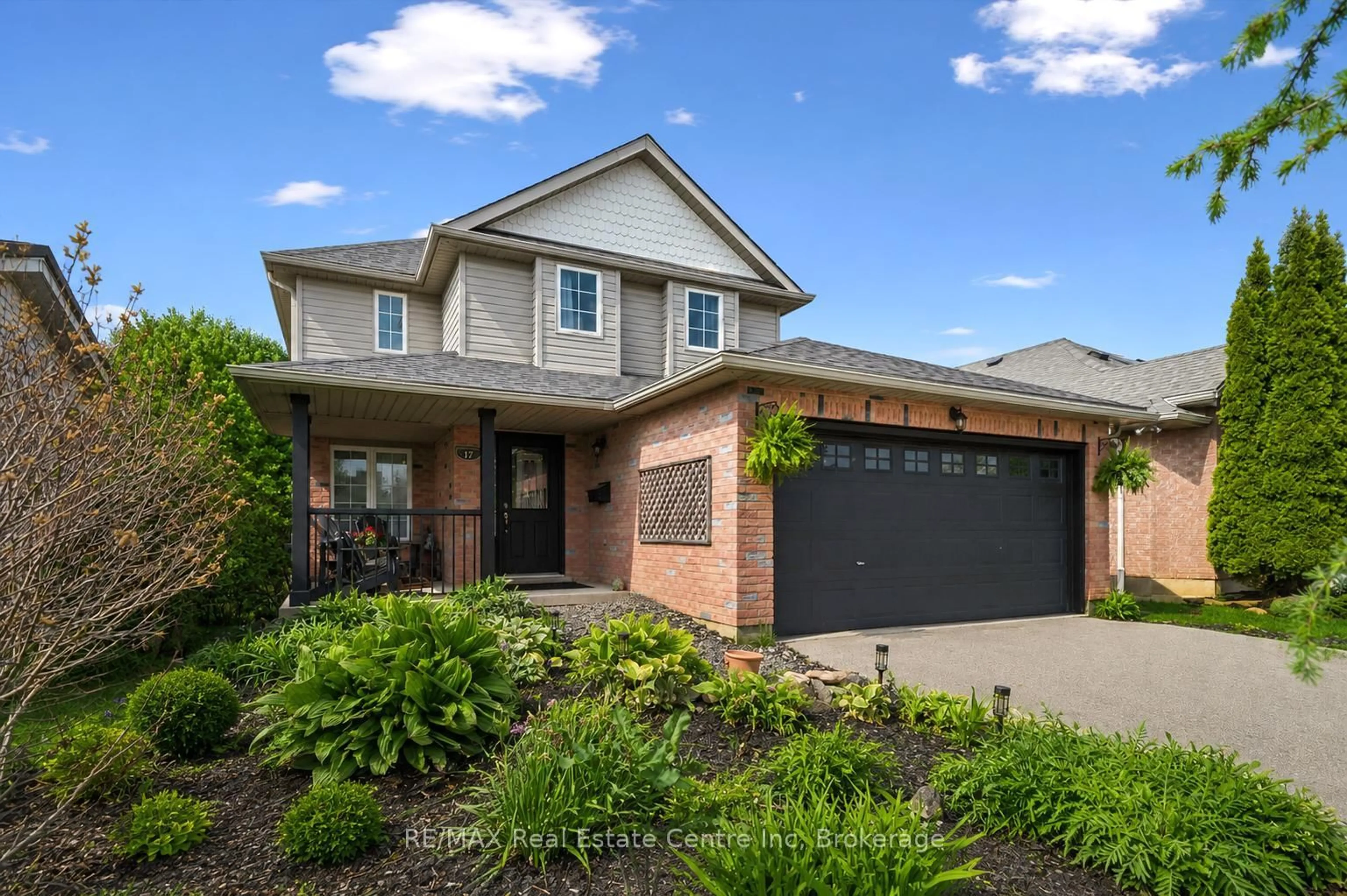 Home with brick exterior material, street for 17 Gibbs Cres, Guelph Ontario N1G 5B6