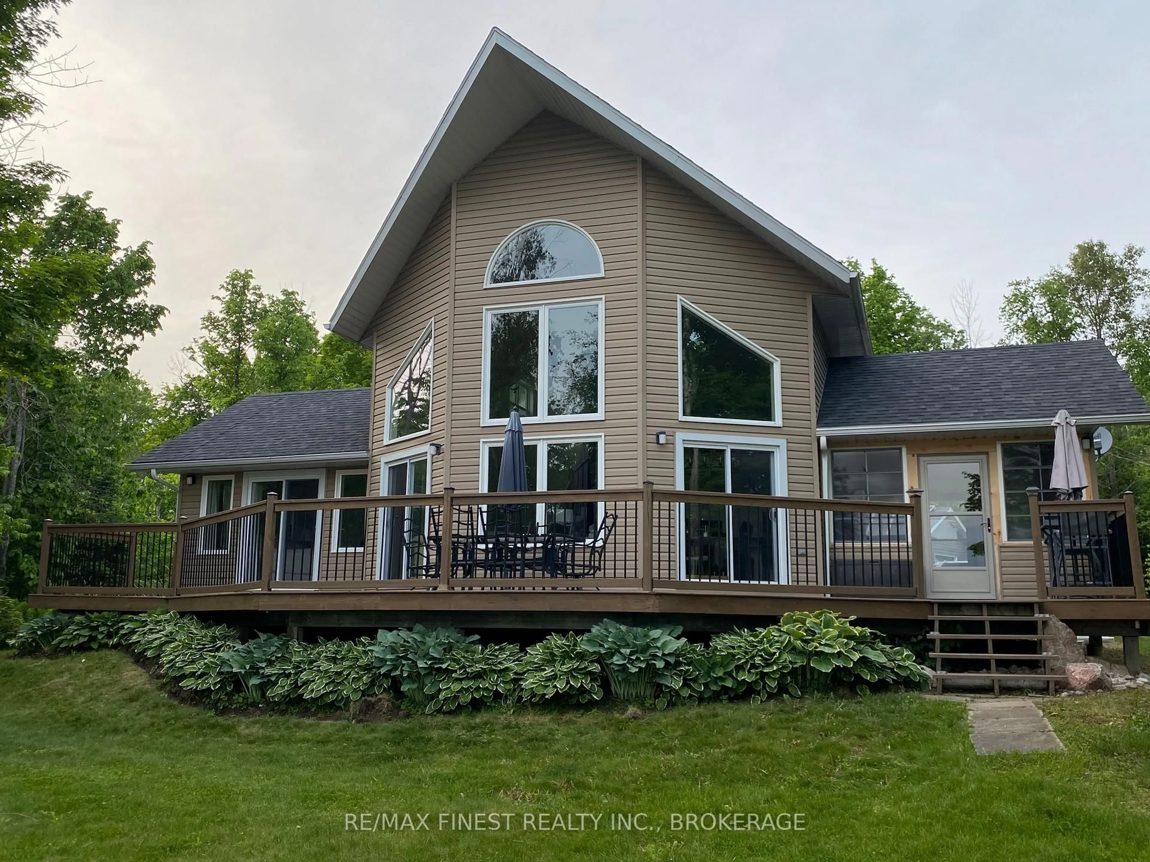 Home with vinyl exterior material, water/lake/river/ocean view for 1602 Baker Valley Rd, Arden Ontario K0H 1B0