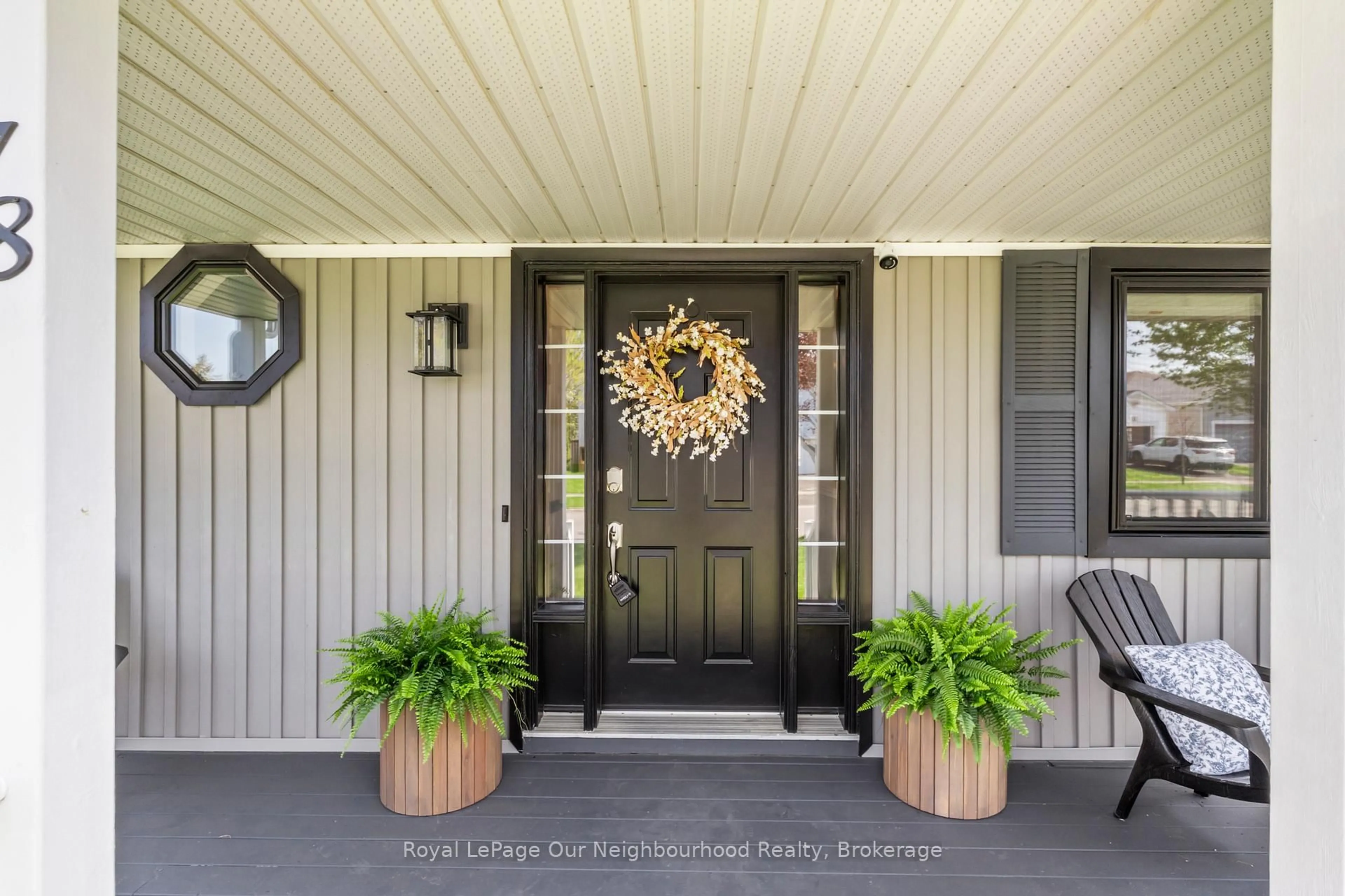 Indoor entryway for 78 Jarvis Dr, Port Hope Ontario L1A 4K5