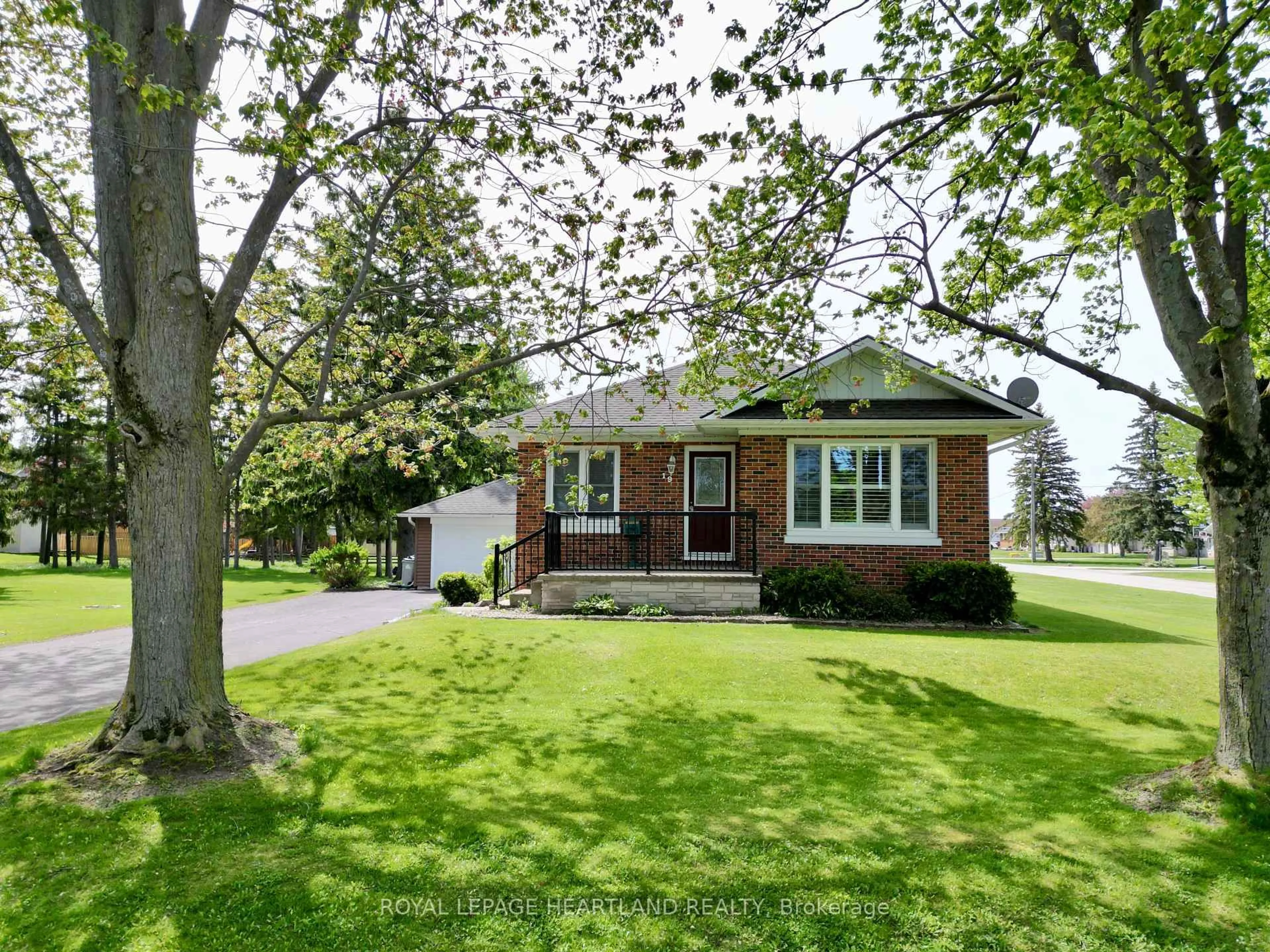 Home with brick exterior material, street for 19 Centre St, Bluewater Ontario N0M 2T0