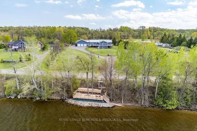 700 Point Church Dr, Haliburton 5