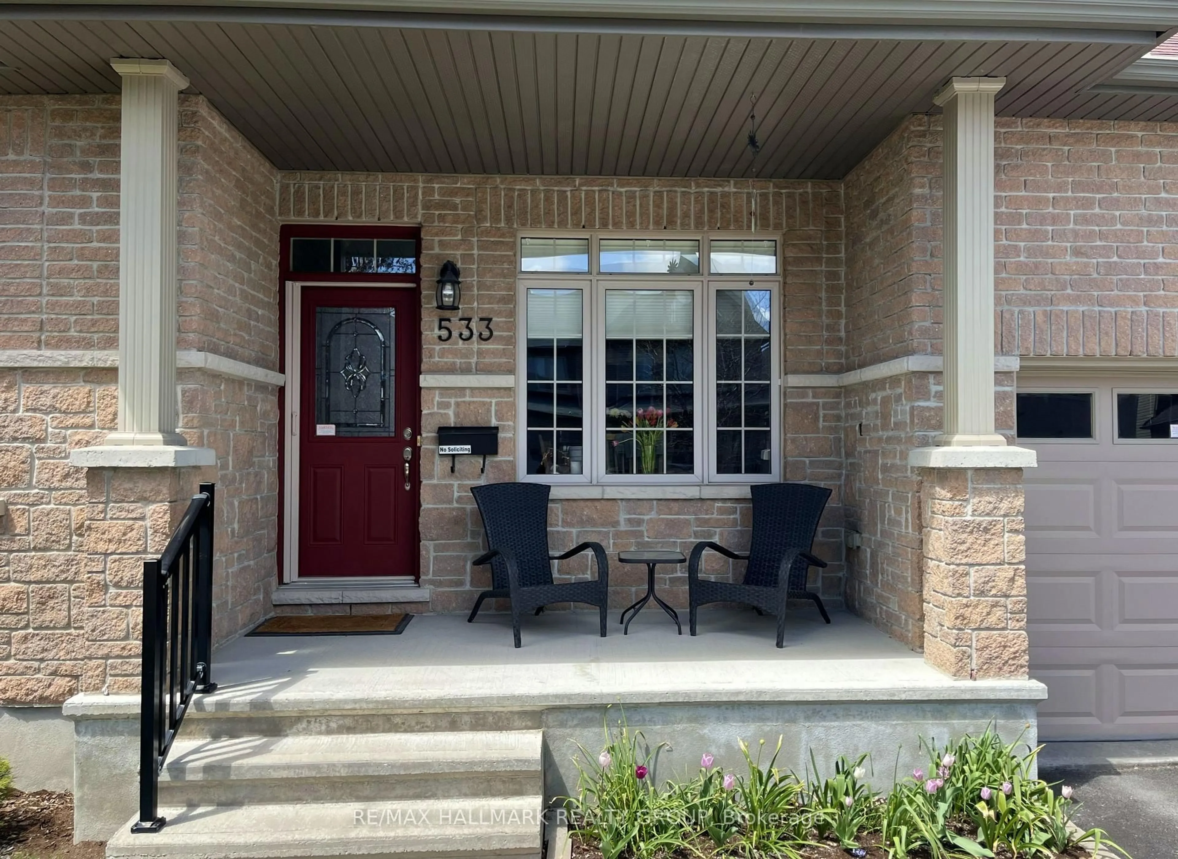 Unknown for 533 Peerless St, Ottawa Ontario K2J 6A5