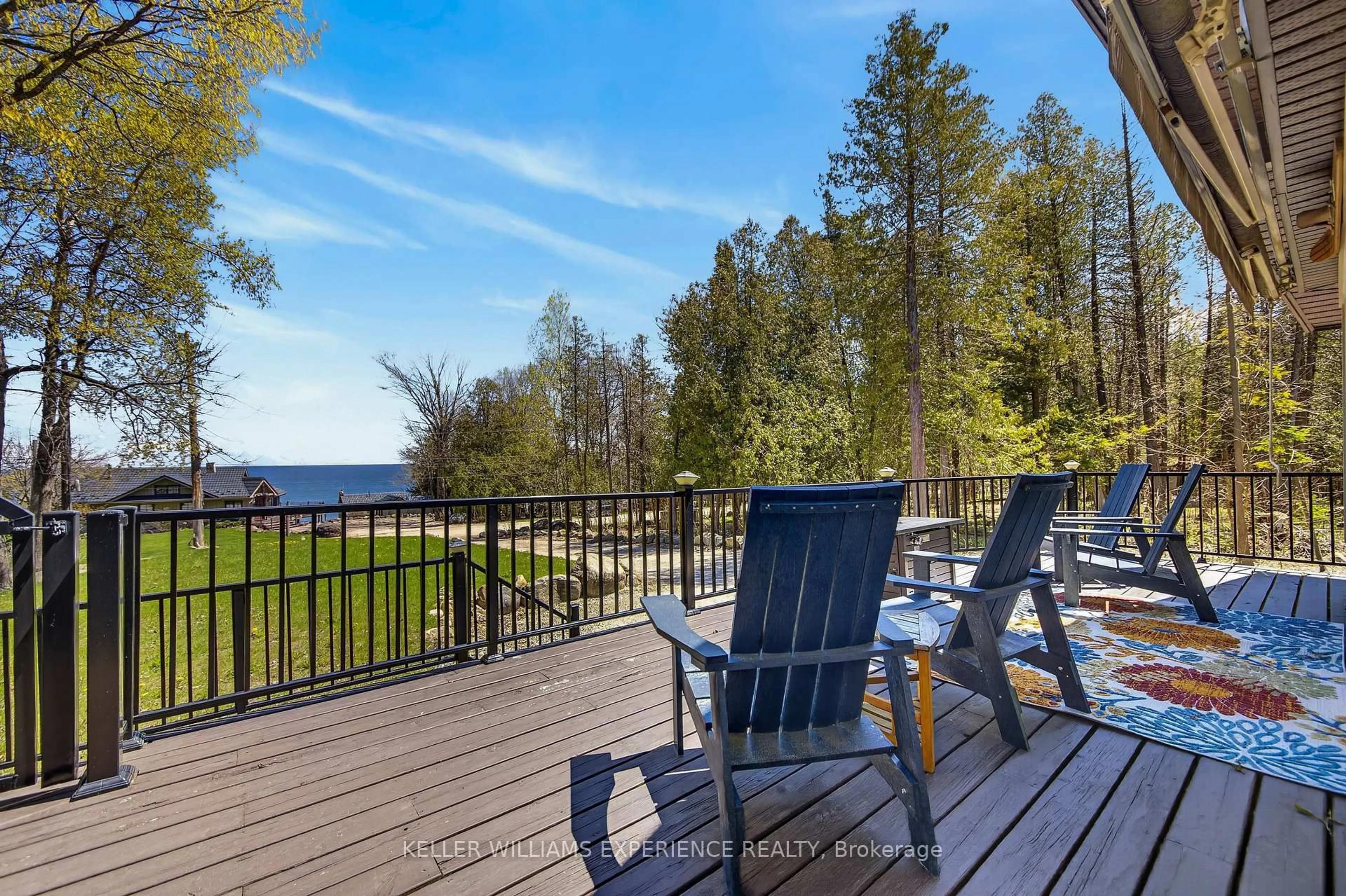 Patio, water/lake/river/ocean view for 328 Cedar Ave, Meaford Ontario N4L 1W5