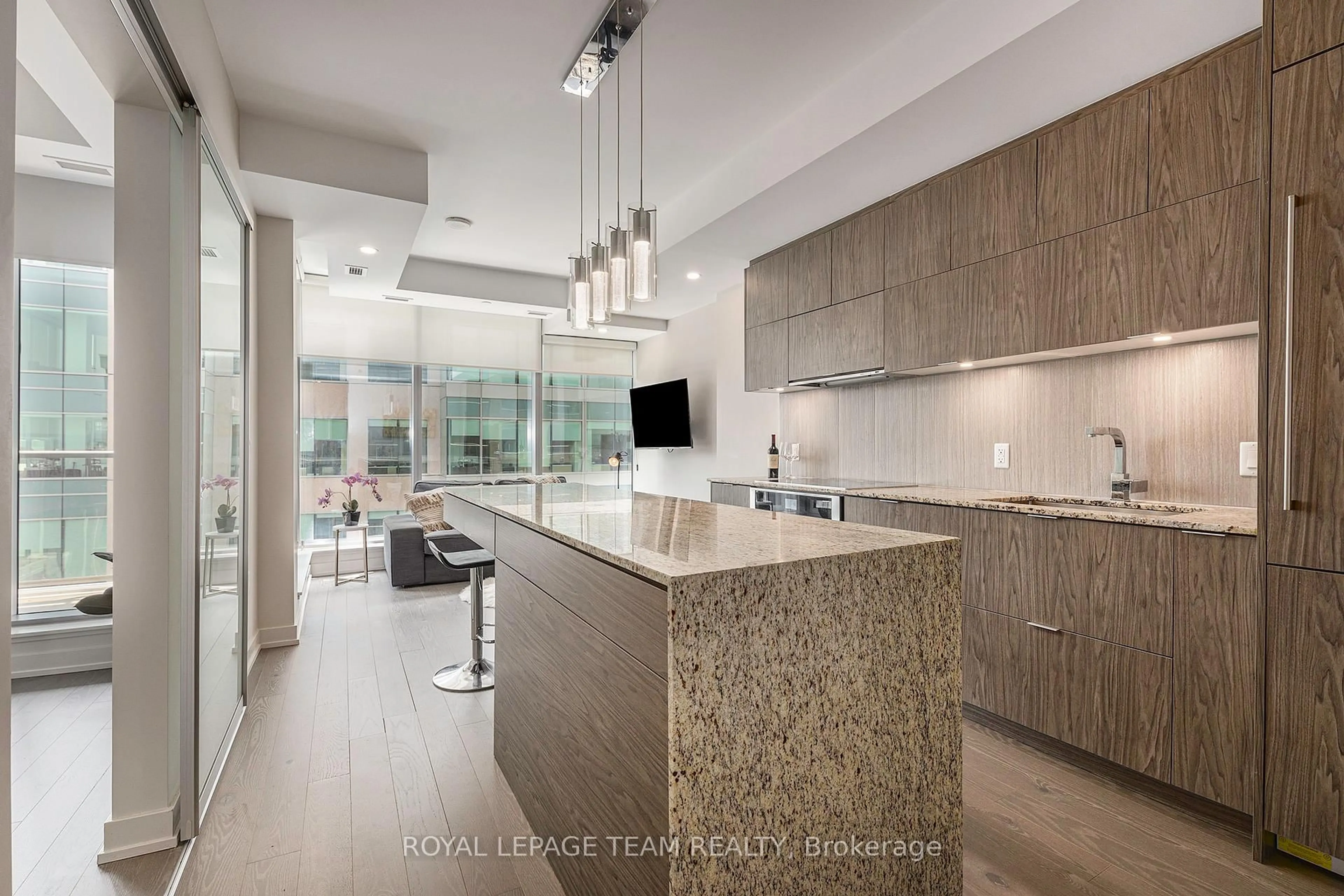 Contemporary kitchen, ceramic/tile floor for 101 Queen St #1509, Ottawa Ontario K1P 0B7