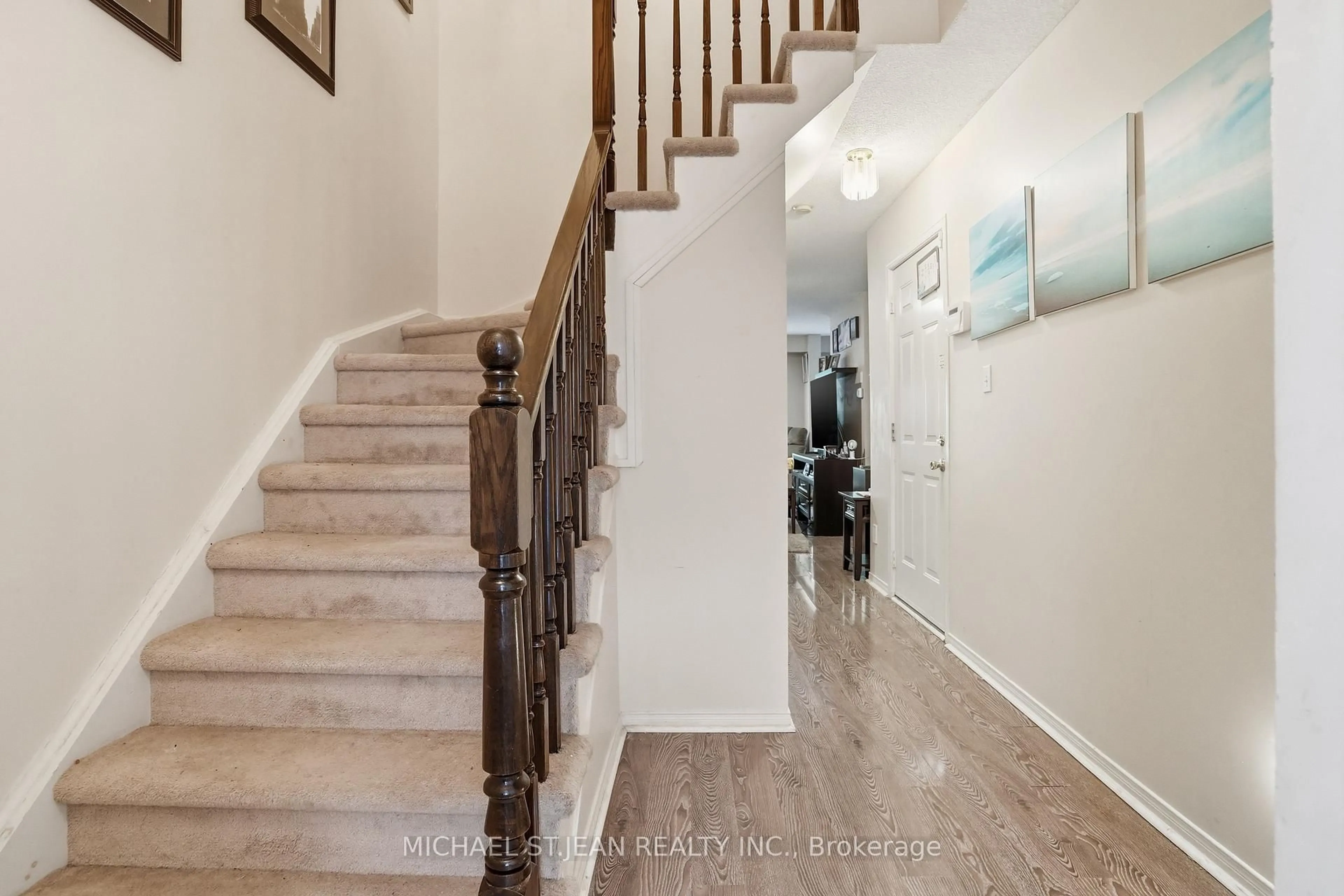 Unknown for 565 Rymal Rd #2, Hamilton Ontario L8W 3Y2