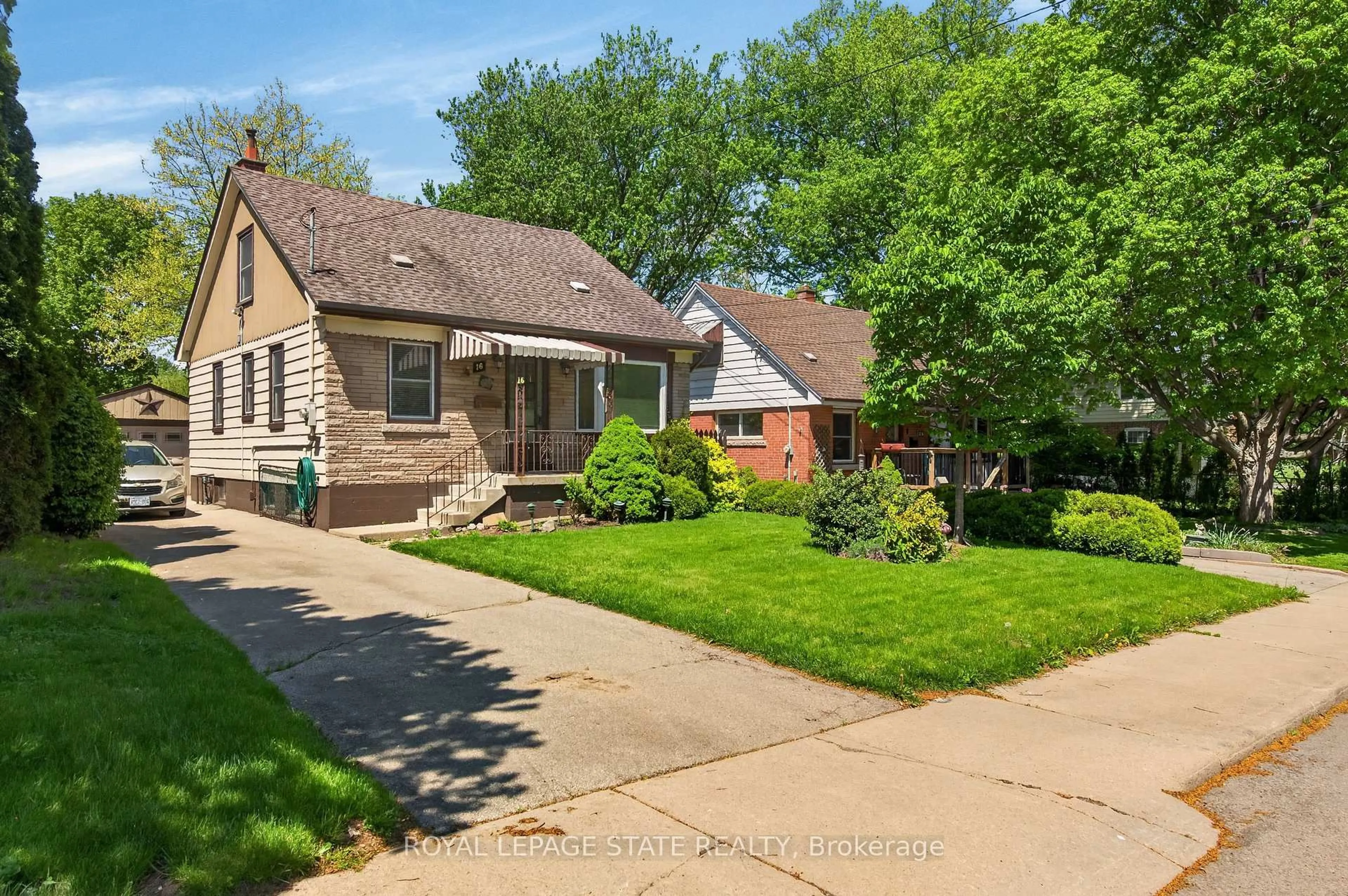 Home with brick exterior material, street for 16 Brodick St, Hamilton Ontario L8S 3E4