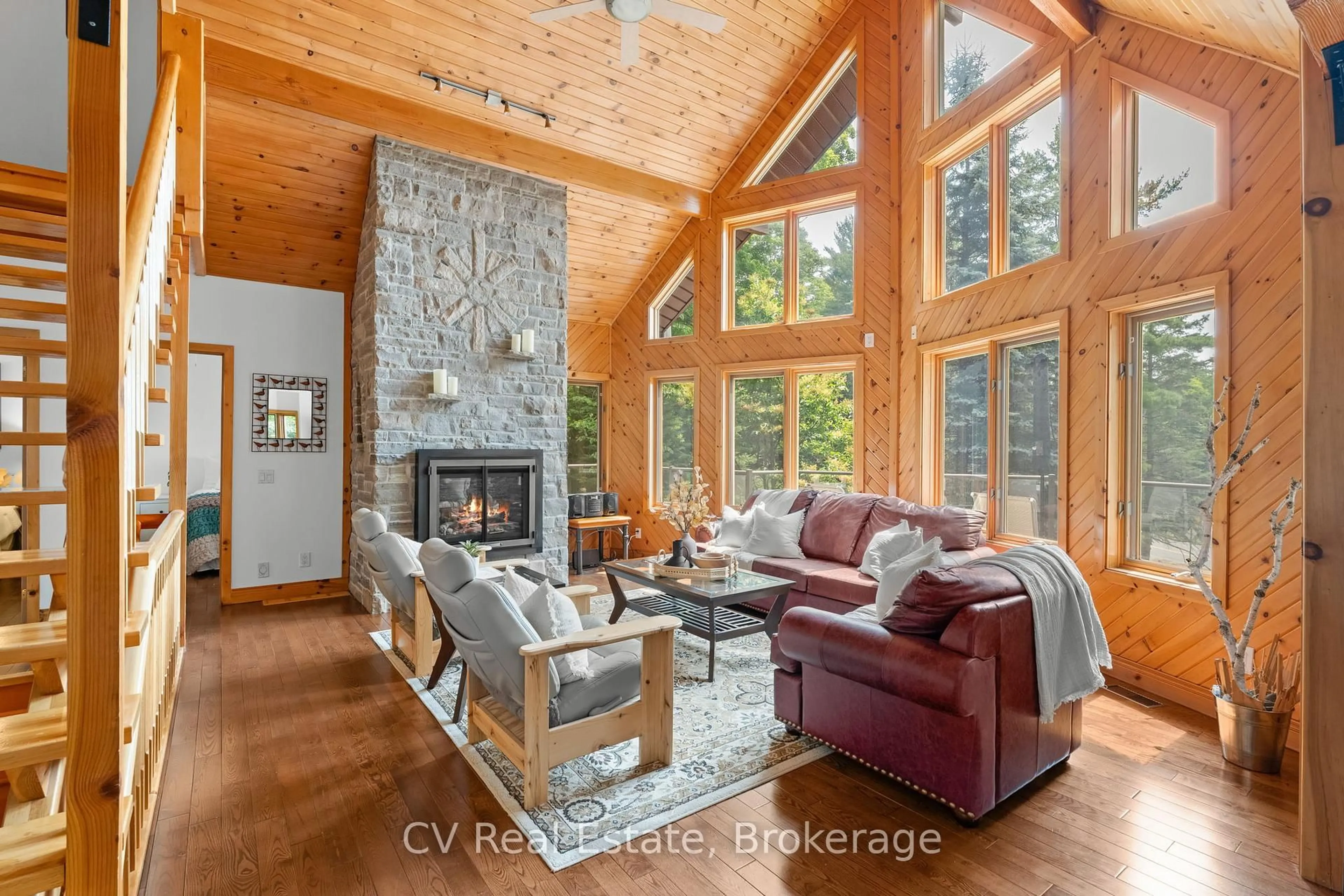 Living room with furniture, unknown for 1292 Port Cunnington Rd, Lake of Bays Ontario P0A 1H0
