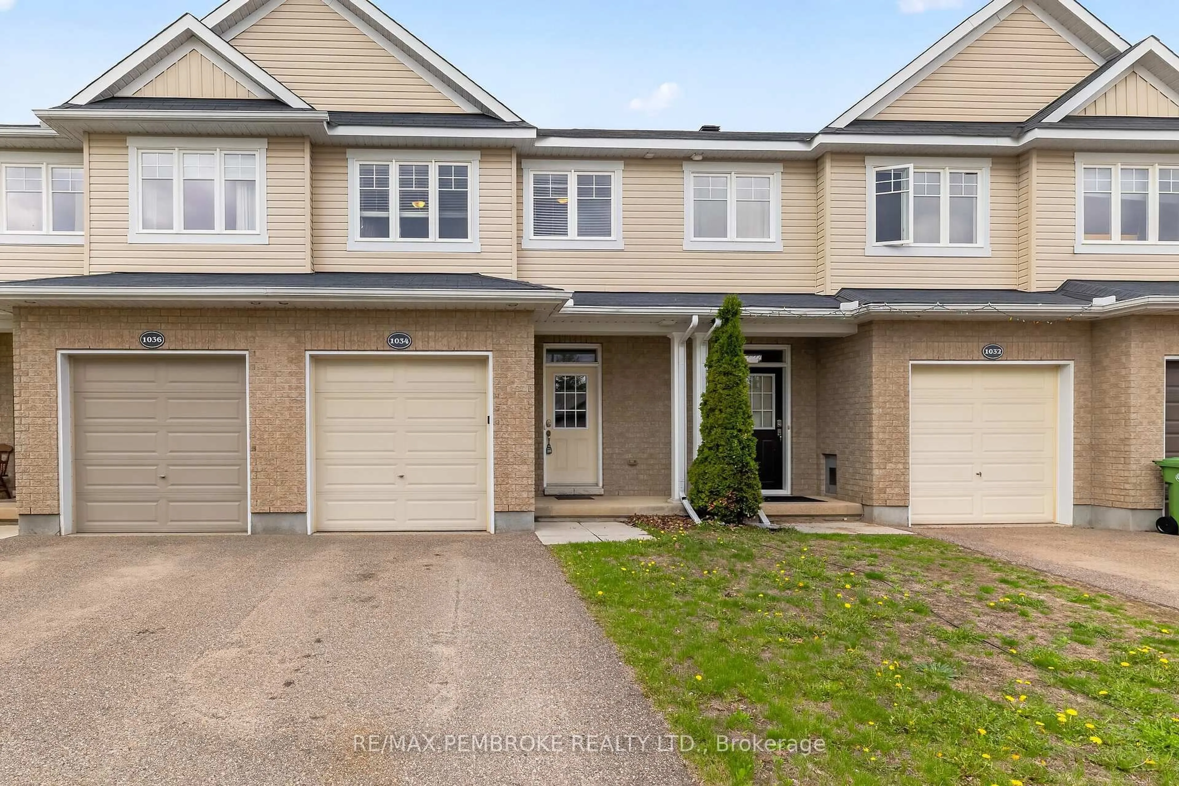 Unknown for 1034 Butler Blvd, Petawawa Ontario K8H 0C2