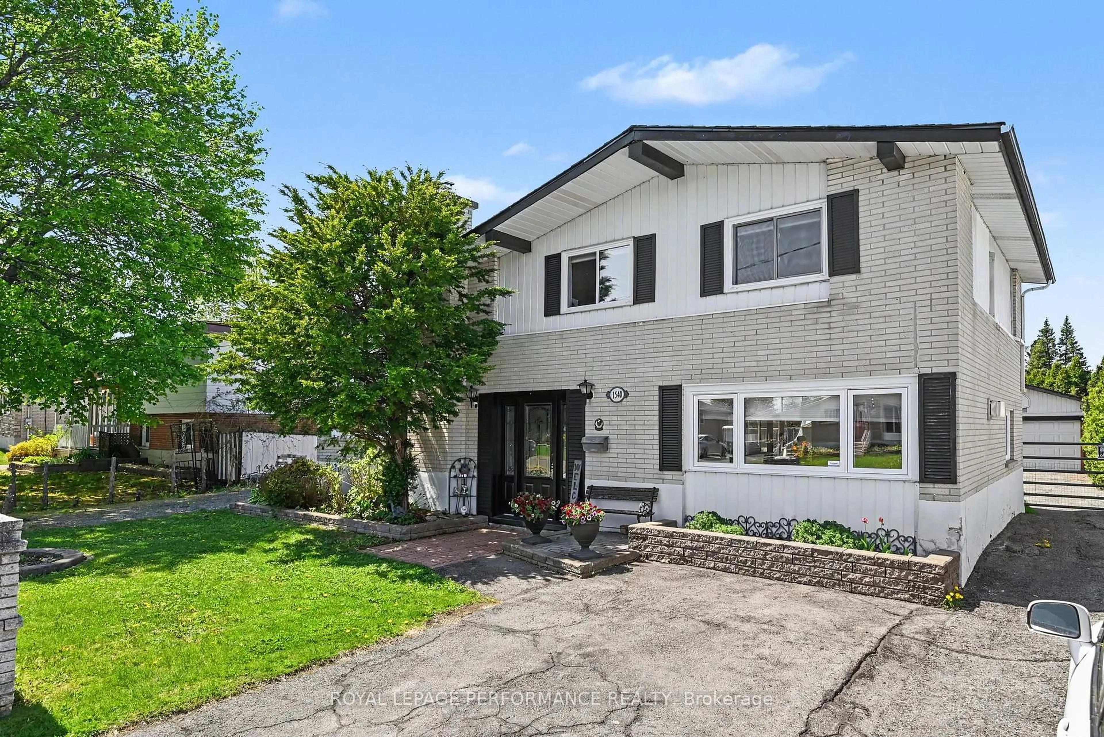Unknown for 1540 Gage Ave, Cornwall Ontario K6H 3N3