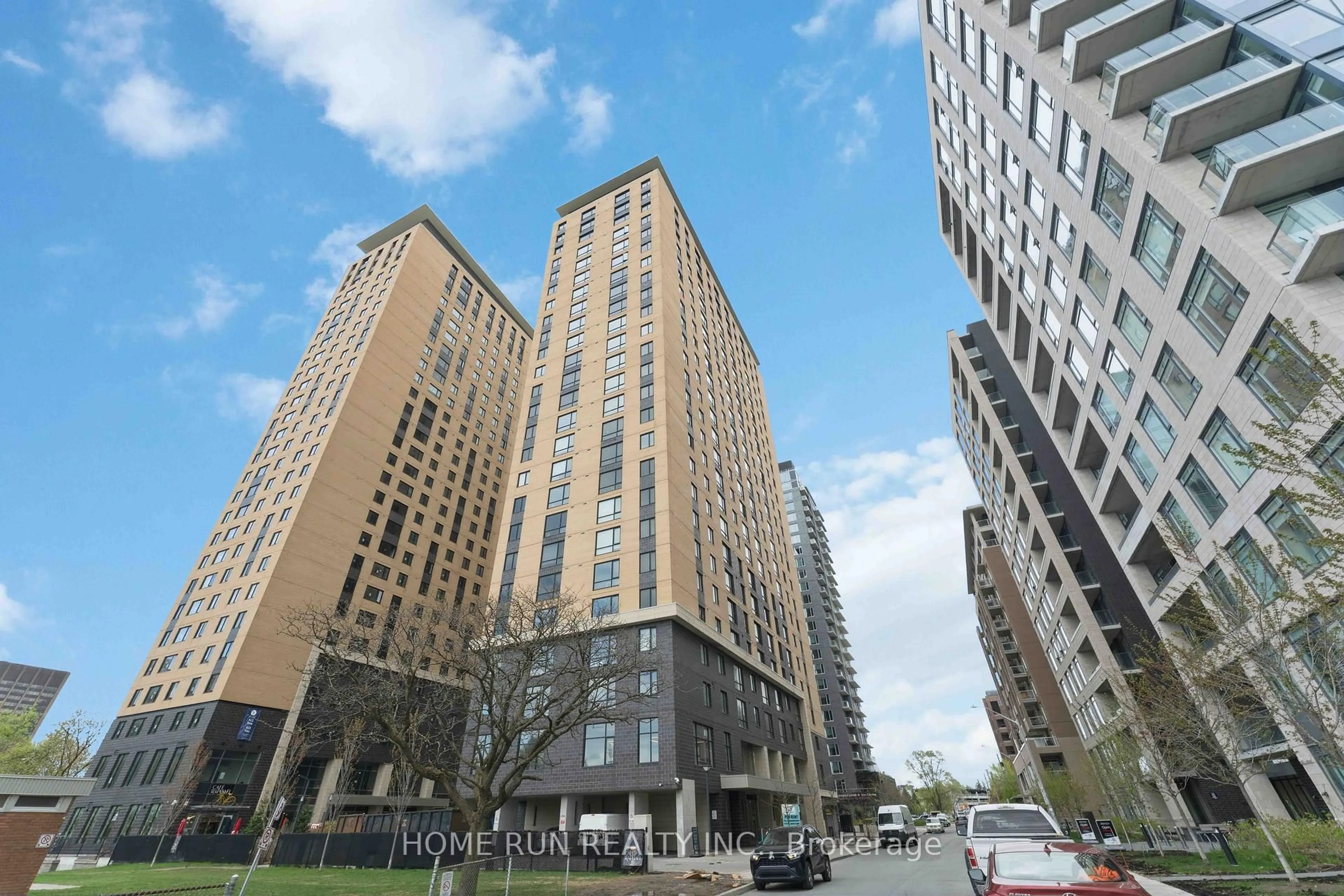 Unknown for 105 Champagne Ave #2303, Ottawa Ontario K1S 5E5