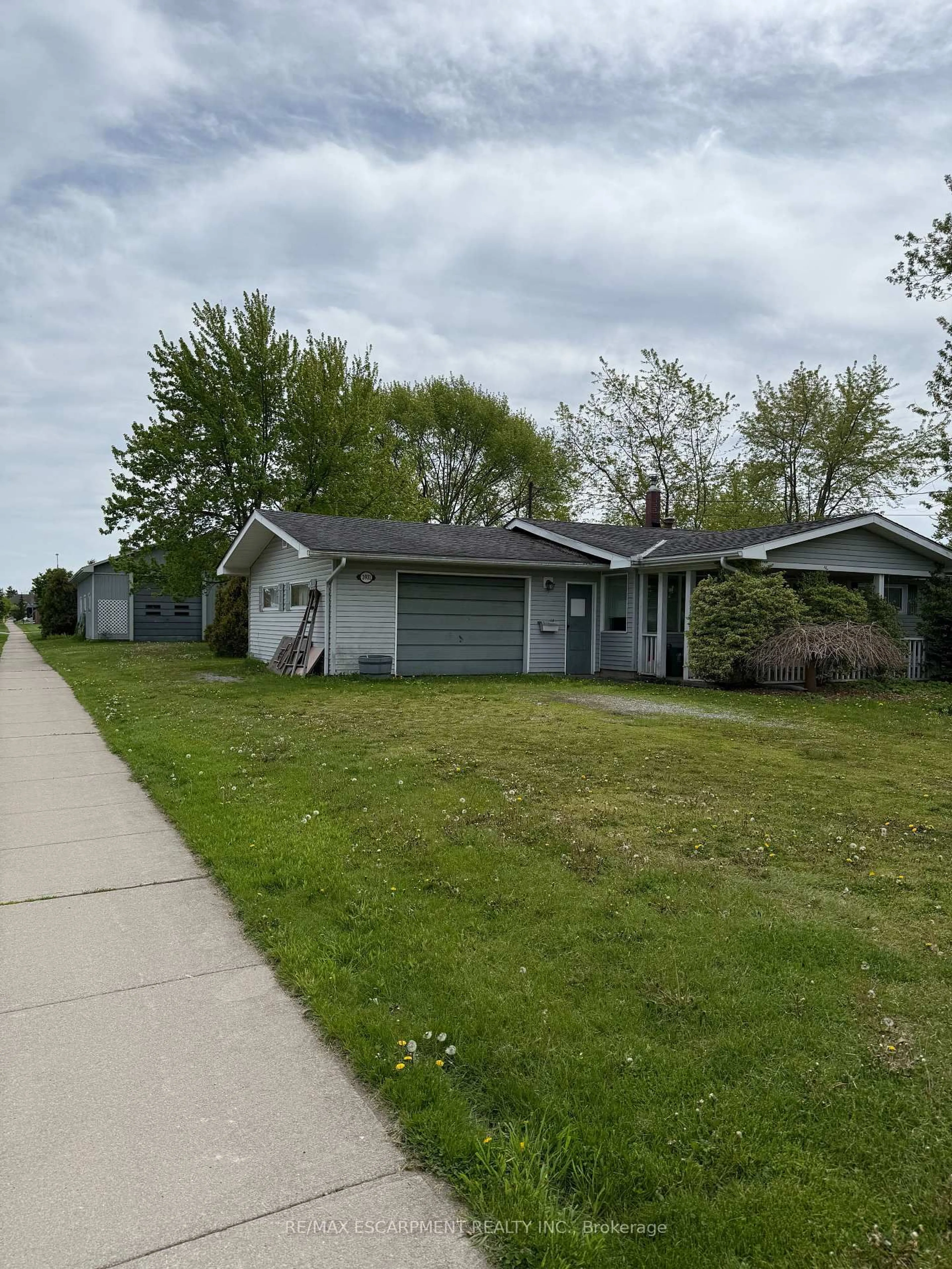 Unknown for 3931 Main St, Fort Erie Ontario L0S 1S0