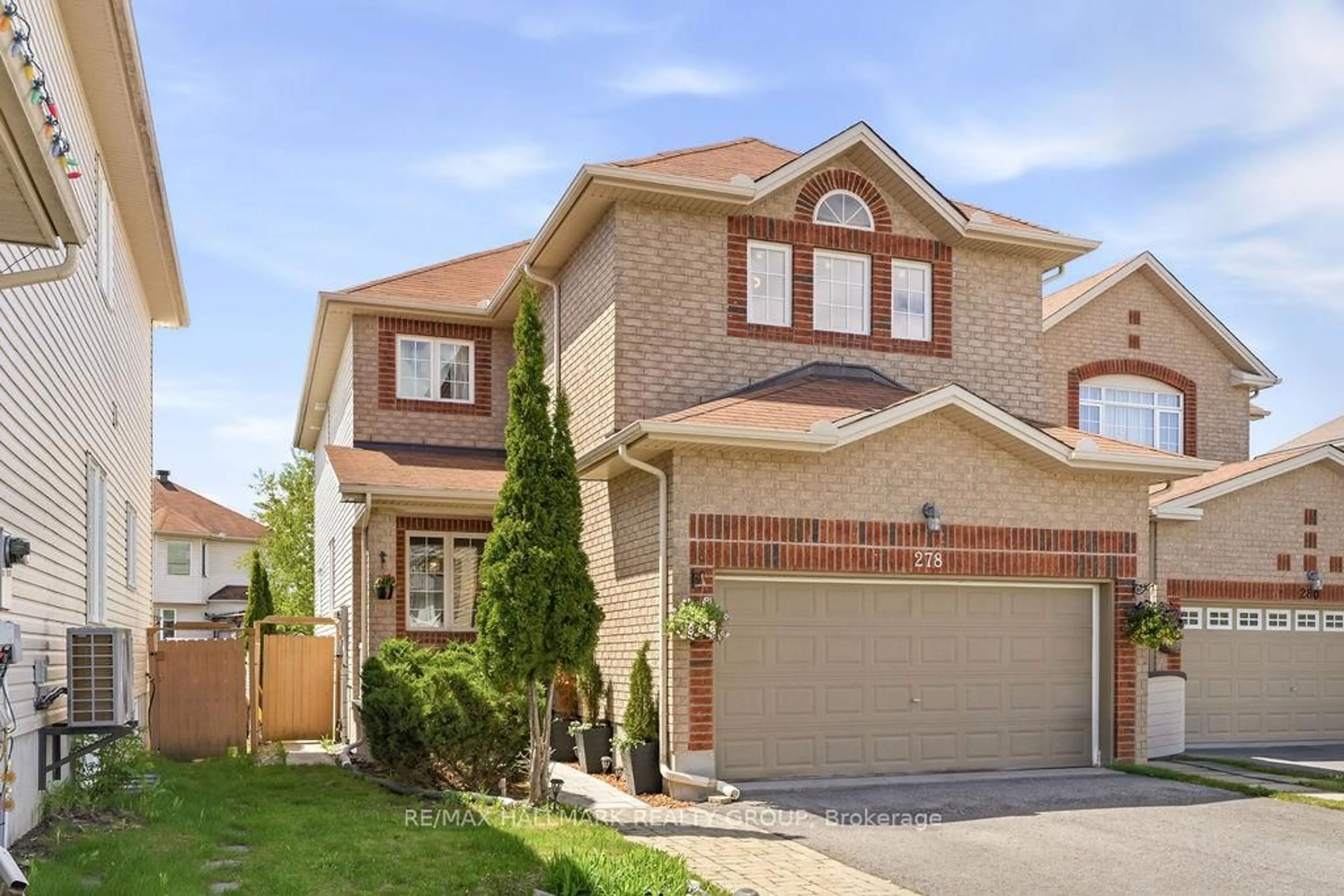 Home with brick exterior material, street for 278 Kiwanis Crt, Ottawa Ontario K1T 0H7