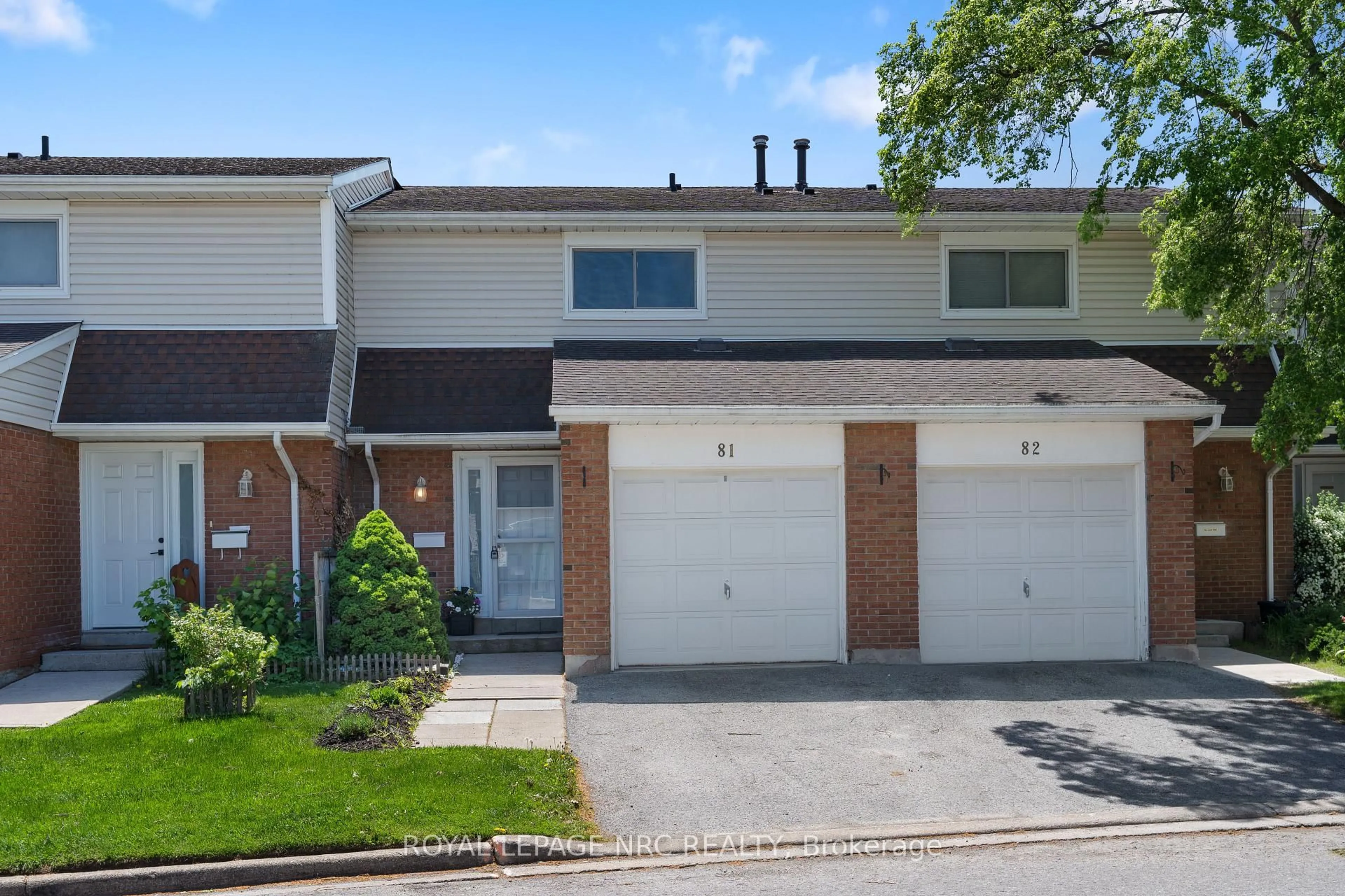 Home with brick exterior material, street for 286 Cushman Rd #81, St. Catharines Ontario L2M 6Z2