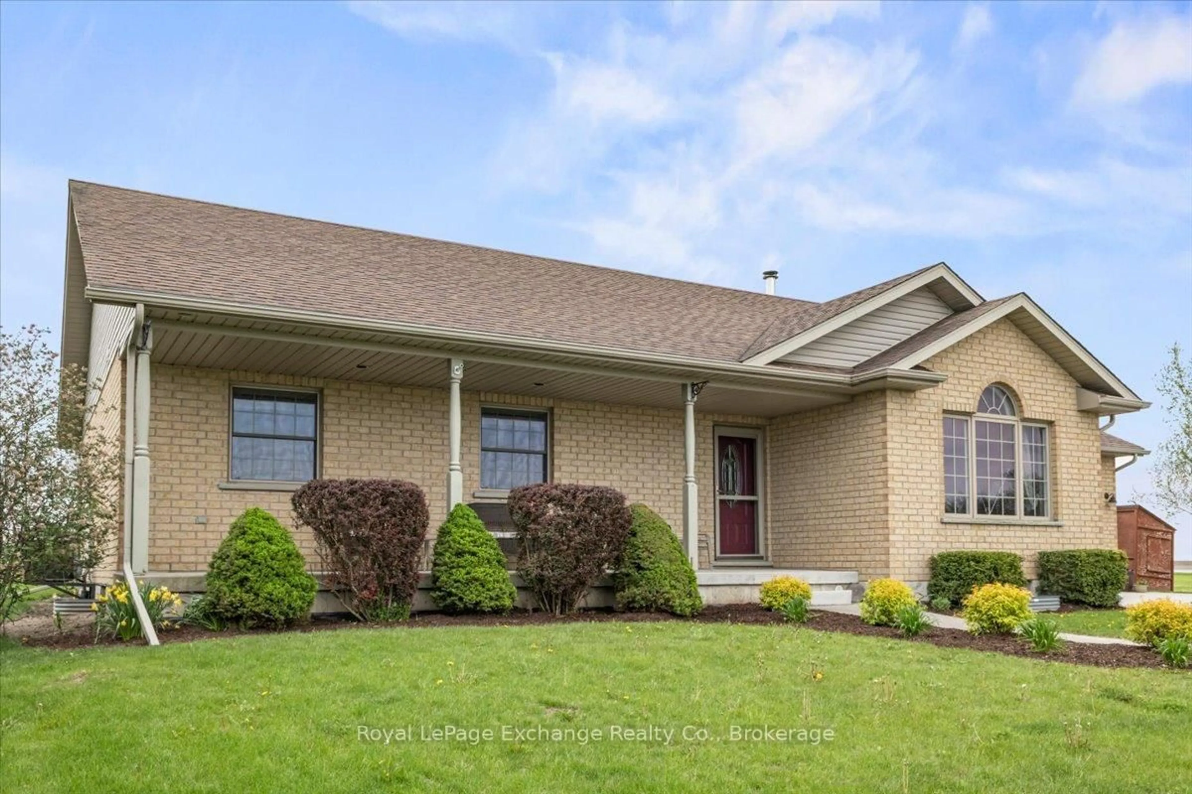 Home with vinyl exterior material, street for 801 Troys Tr, Huron-Kinloss Ontario N2Z 0C1
