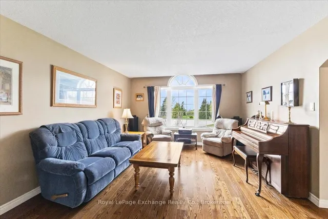 801 Troys Tr, Huron-Kinloss 5