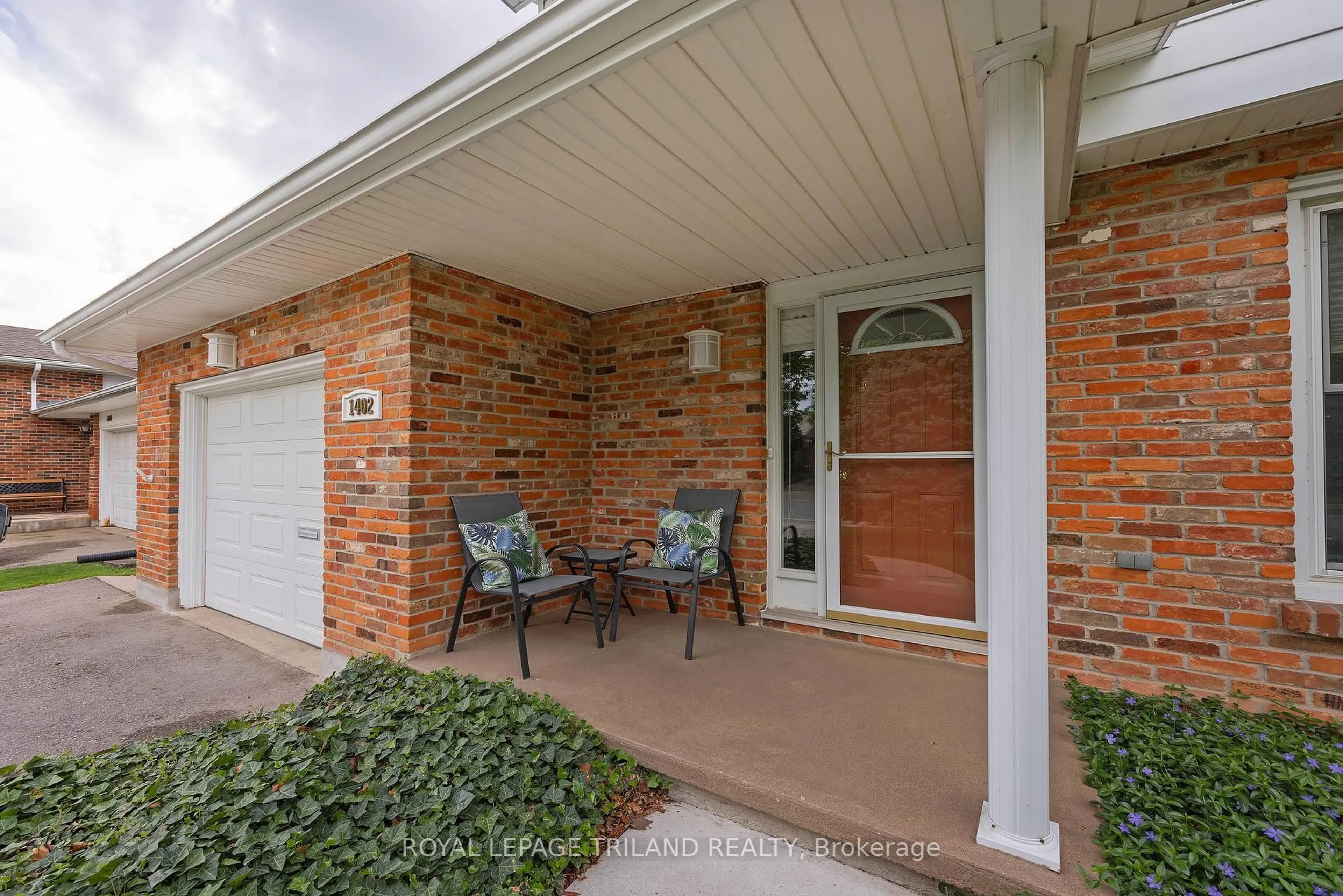 Unknown for 1402 Hastings Dr, London North Ontario N5X 1B1