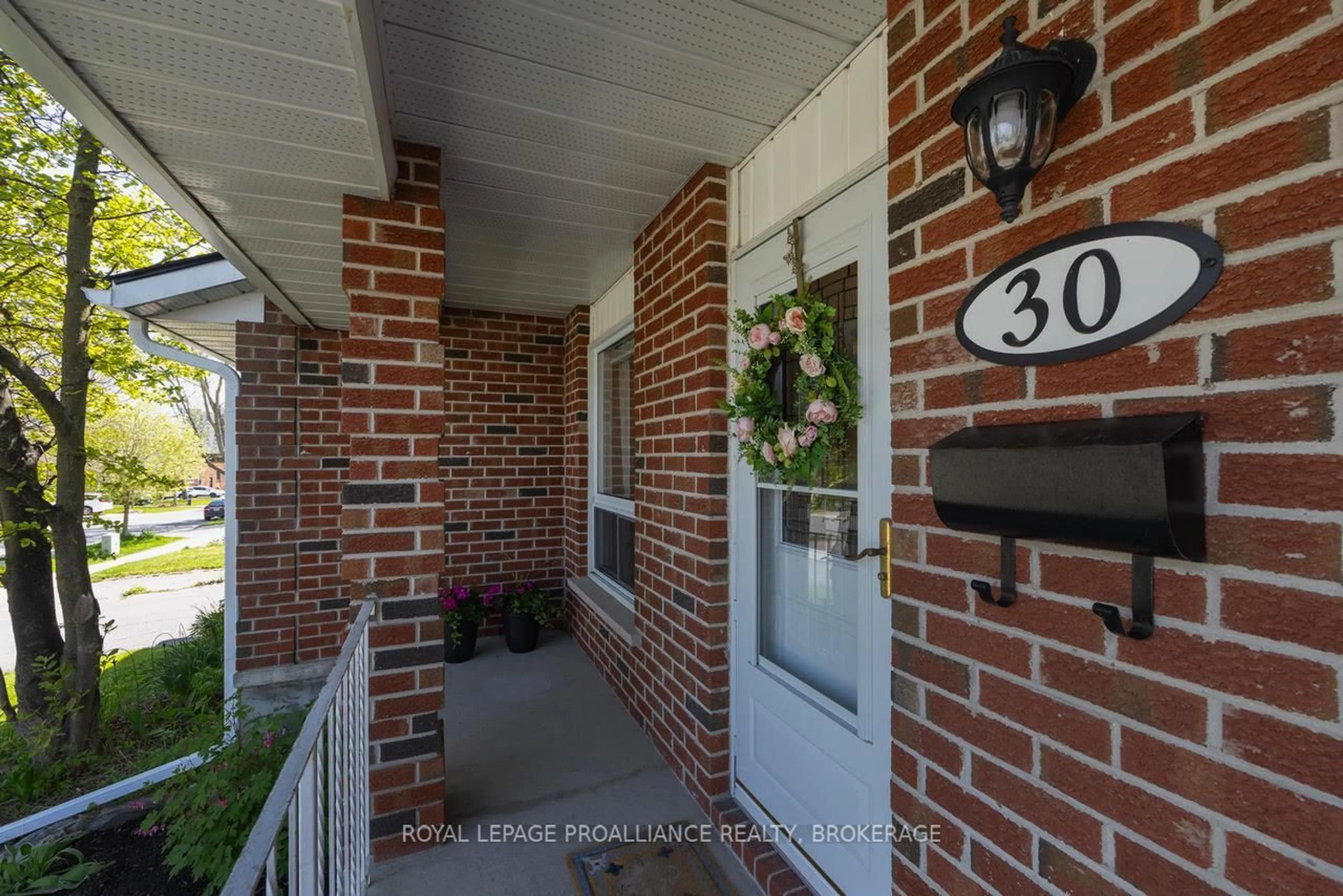 Unknown for 30 Barker Dr, Kingston Ontario K7K 6X6