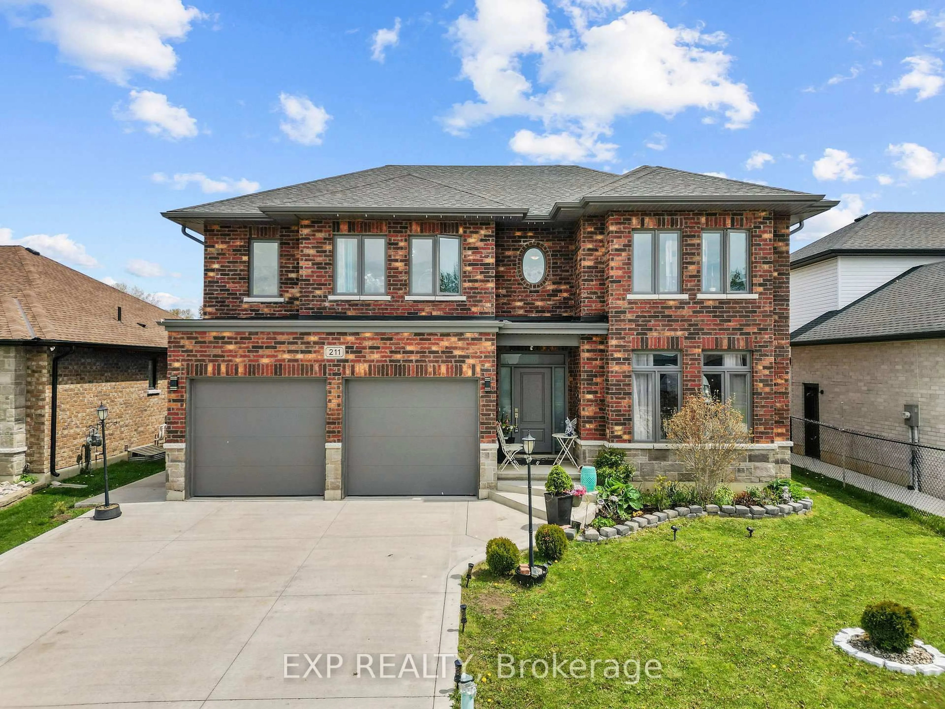 Home with brick exterior material, street for 211 Leitch St, Dutton/Dunwich Ontario N0L 1J0