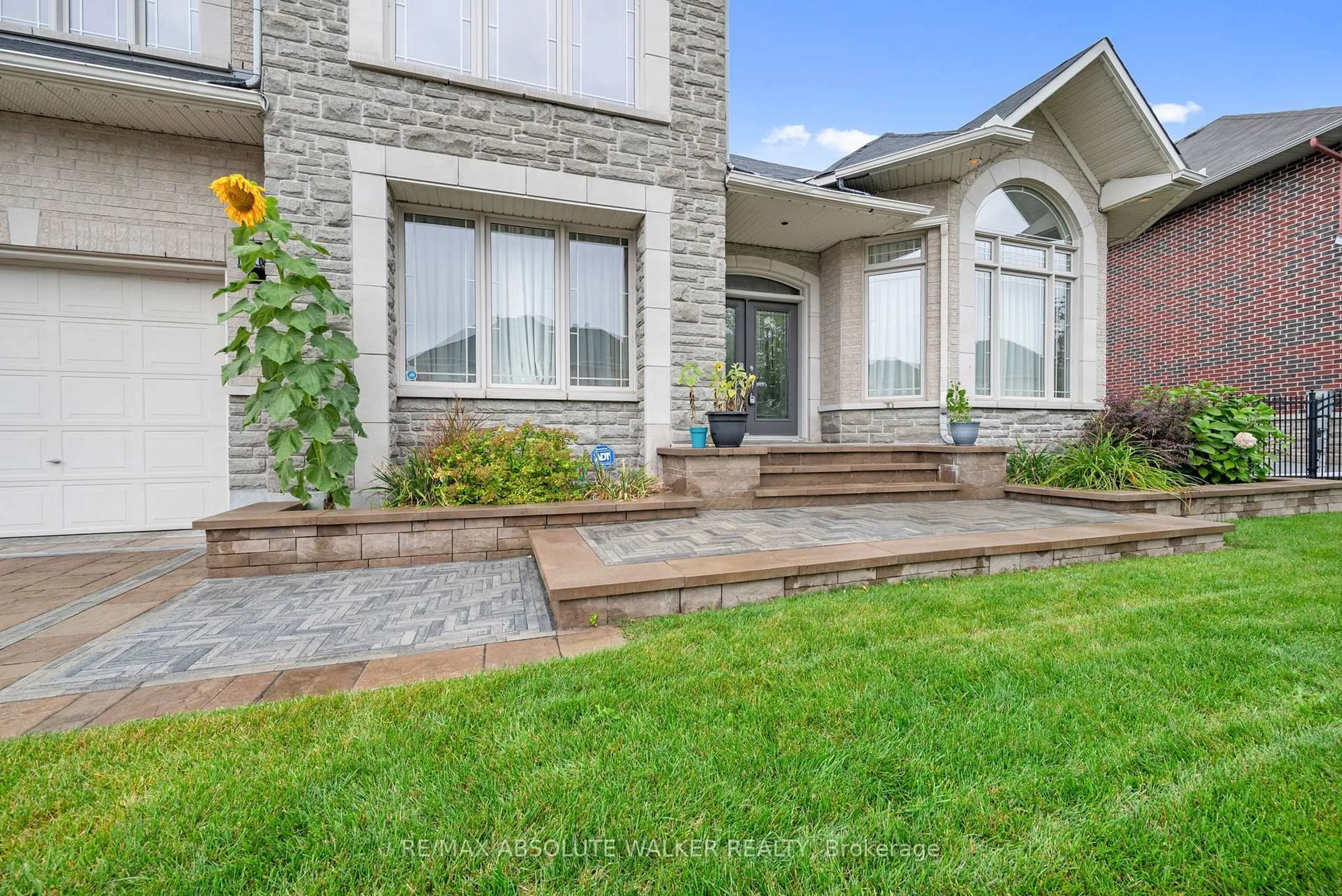 Home with brick exterior material, street for 11 Tradewinds Dr, Ottawa Ontario K2G 6Y4