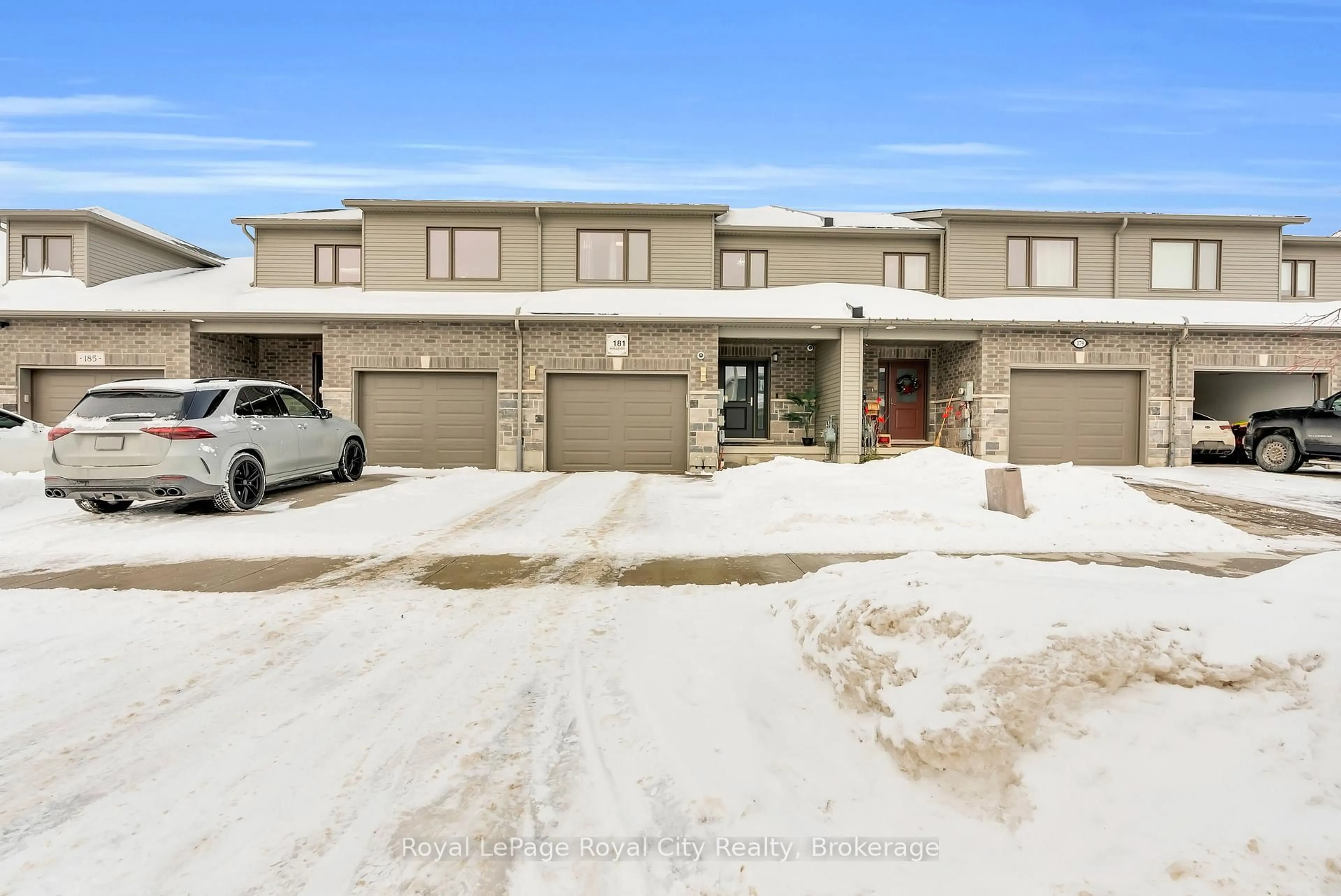 Unknown for 181 Halls Dr, Centre Wellington Ontario N0B 1S0