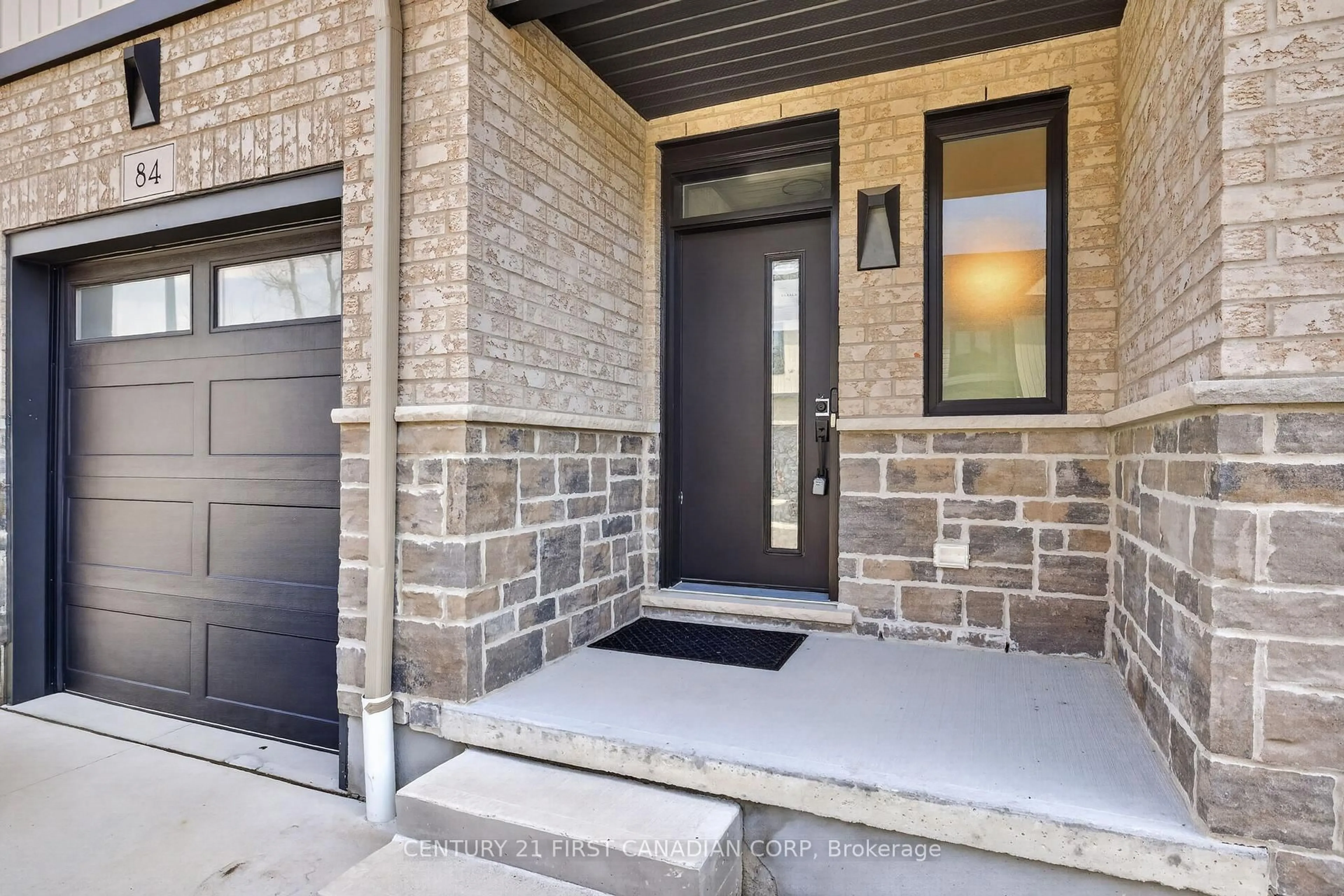 Home with brick exterior material, street for 601 Lions Park Dr #84, Strathroy-Caradoc Ontario N0L 1W0