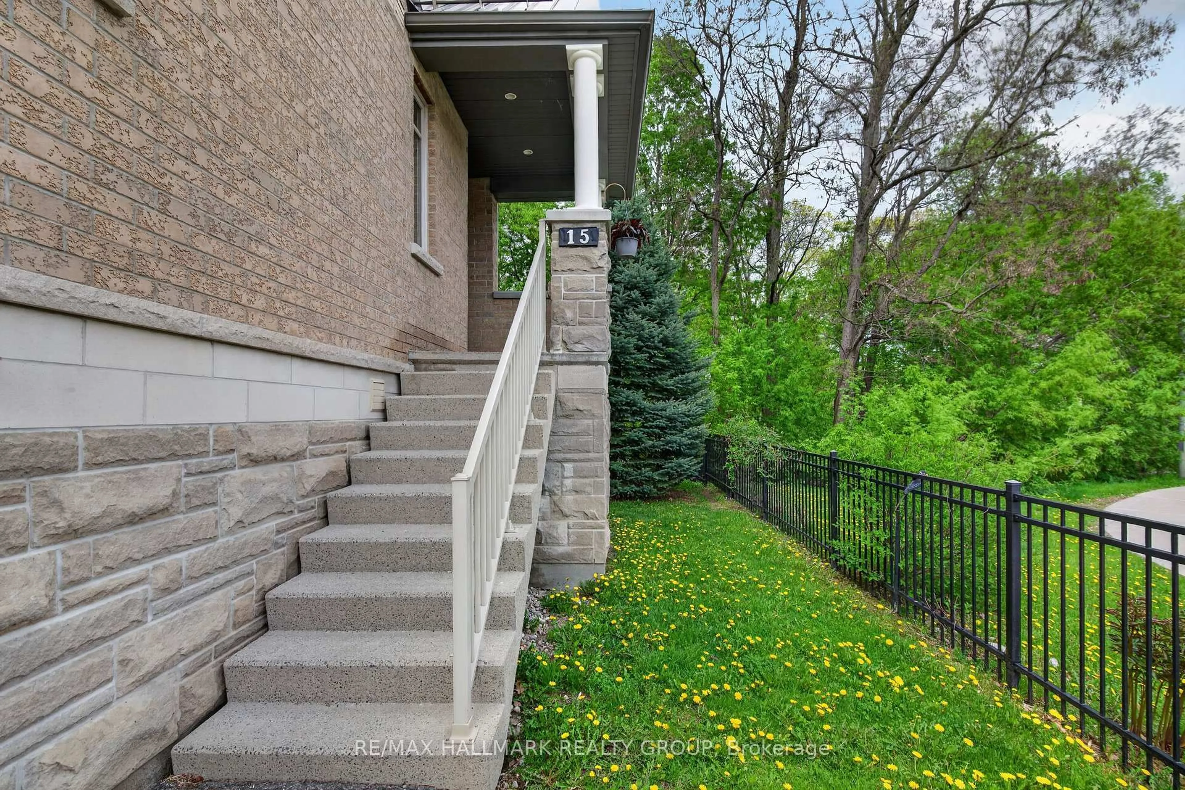 Stairs for 15 Tadley Private #14, Ottawa Ontario K2J 2T3