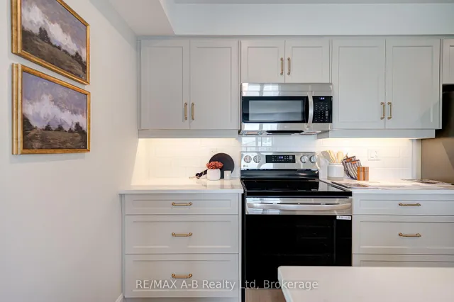 428 Queen St #3, St. Marys 4