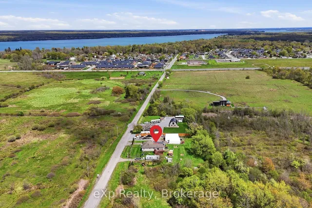 2934 Baker Rd, Niagara Falls 2