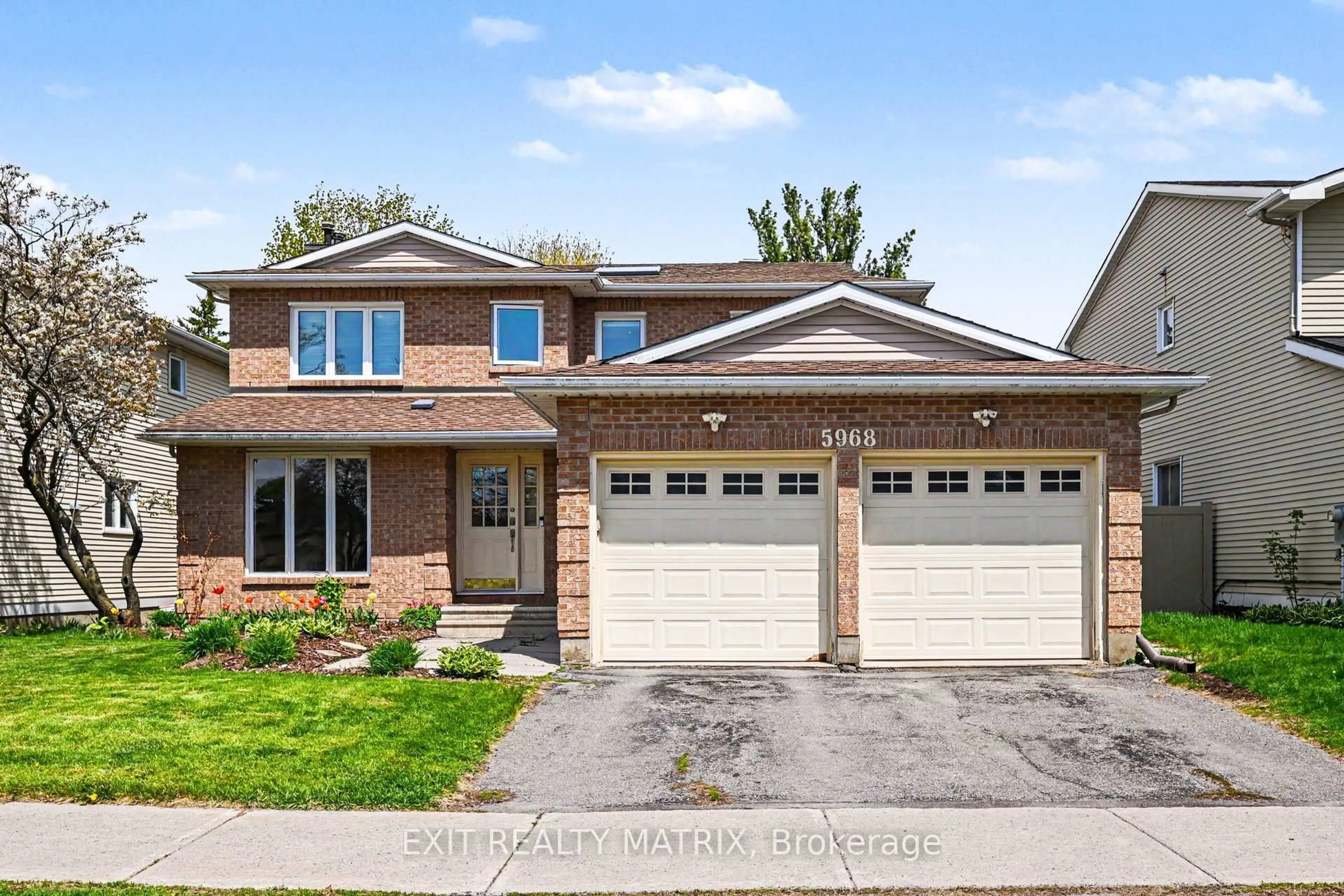 Home with brick exterior material, street for 5968 Meadowglen Dr, Orleans Ontario K1C 5Y2