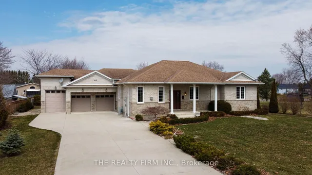 11507 Lagonda Way, Chatham-Kent 3