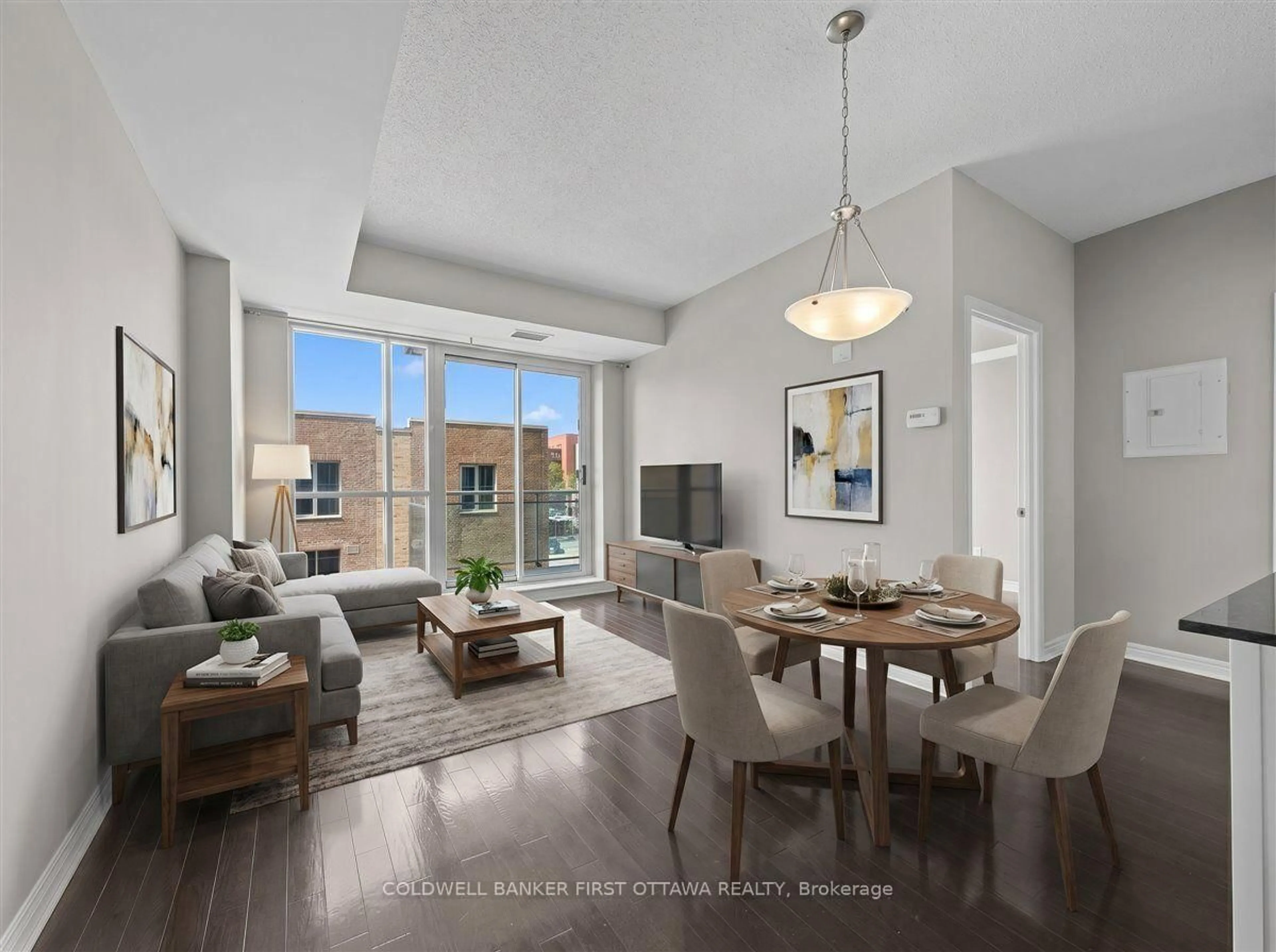 Living room with furniture, unknown for 134 YORK St #305, Ottawa Ontario K1N 1K8