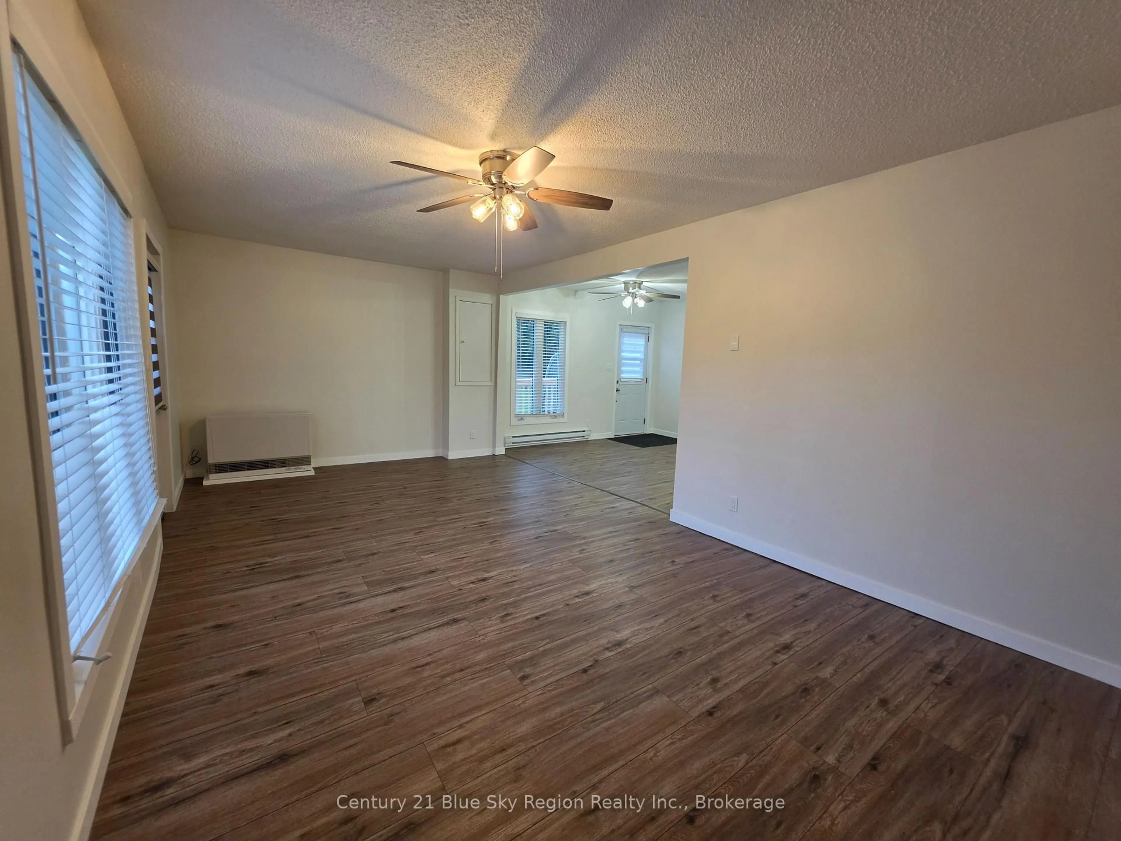 A pic of a room for 392 Holditch St, West Nipissing Ontario P2B 3C7