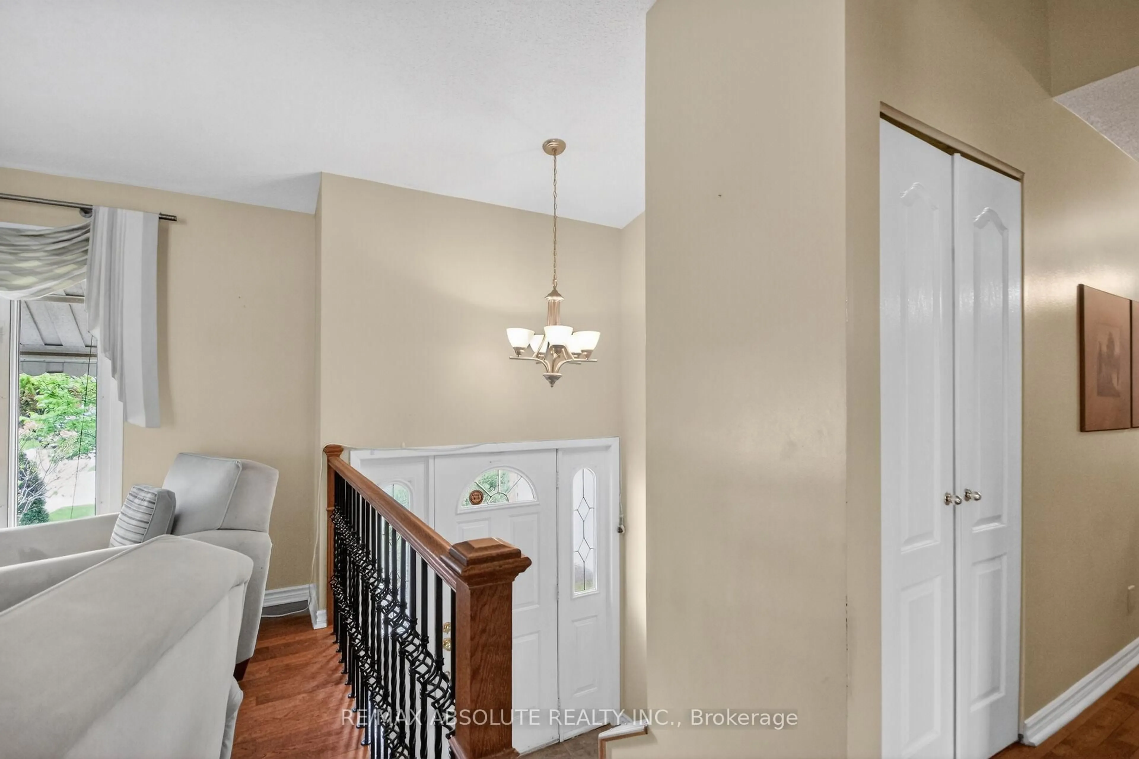 Unknown for 9 Mac Storey St, Richmond Ontario K0A 2Z0