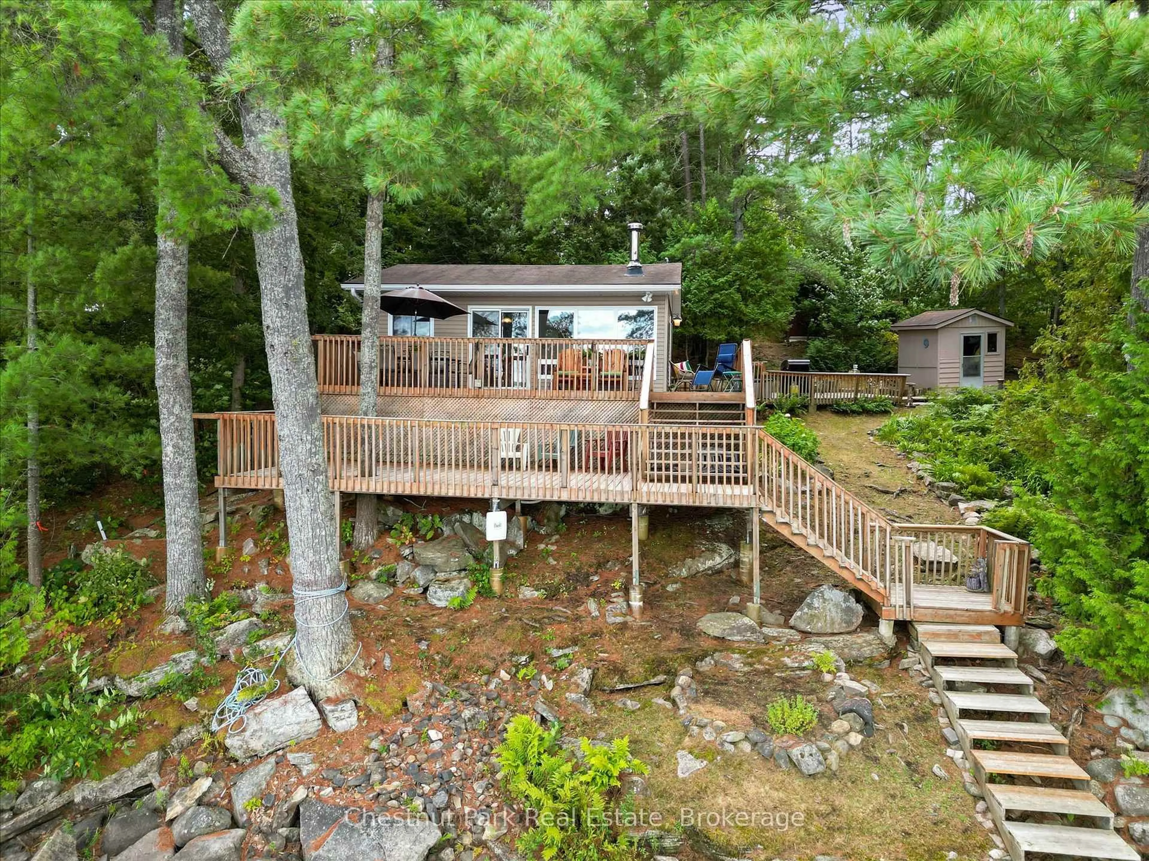 Patio, water/lake/river/ocean view for 1492 #3 North Shore Rd, Muskoka Lakes Ontario P0B 1M0