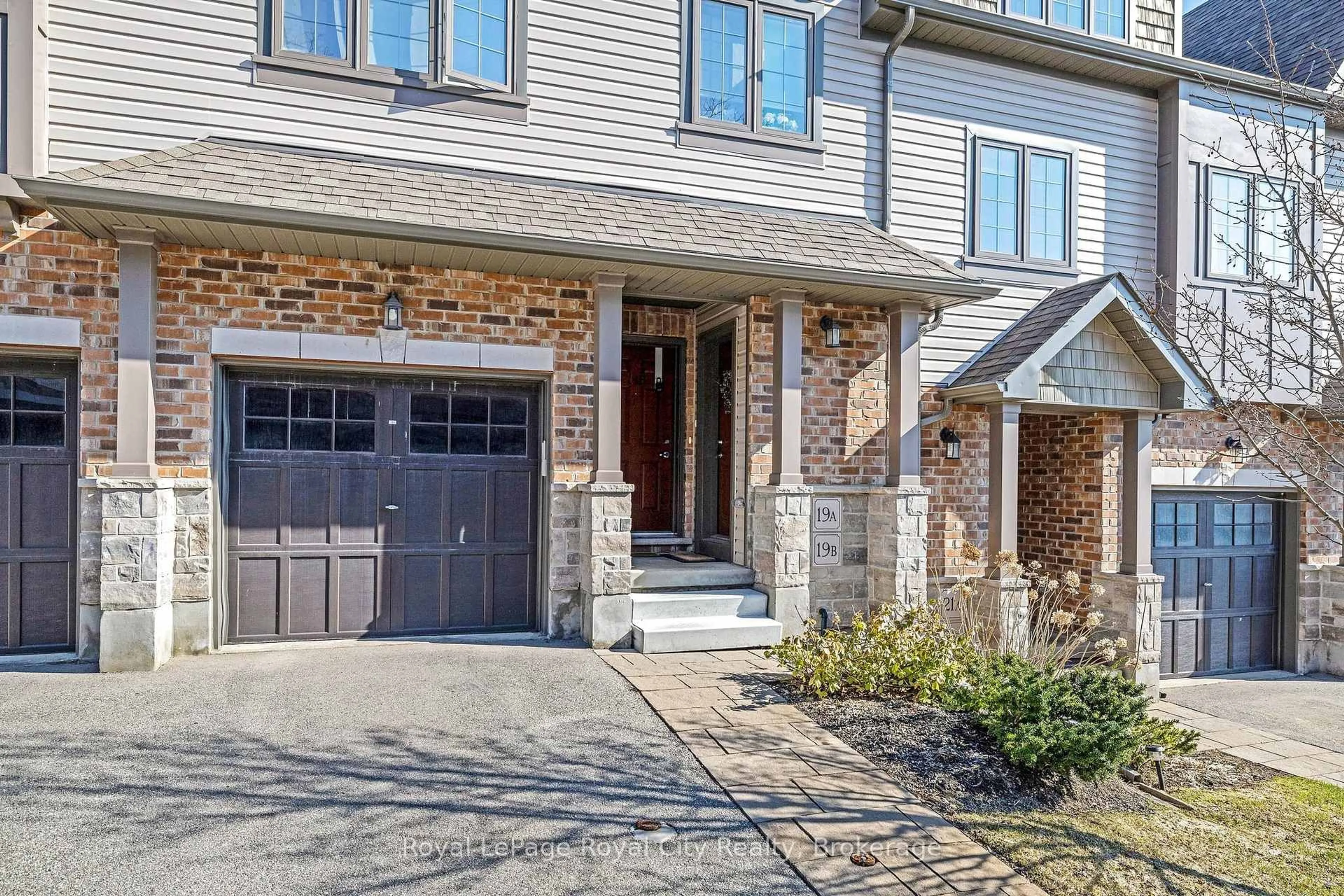 Home with brick exterior material, street for 19B Guthrie Lane, Guelph/Eramosa Ontario N0B 2K0