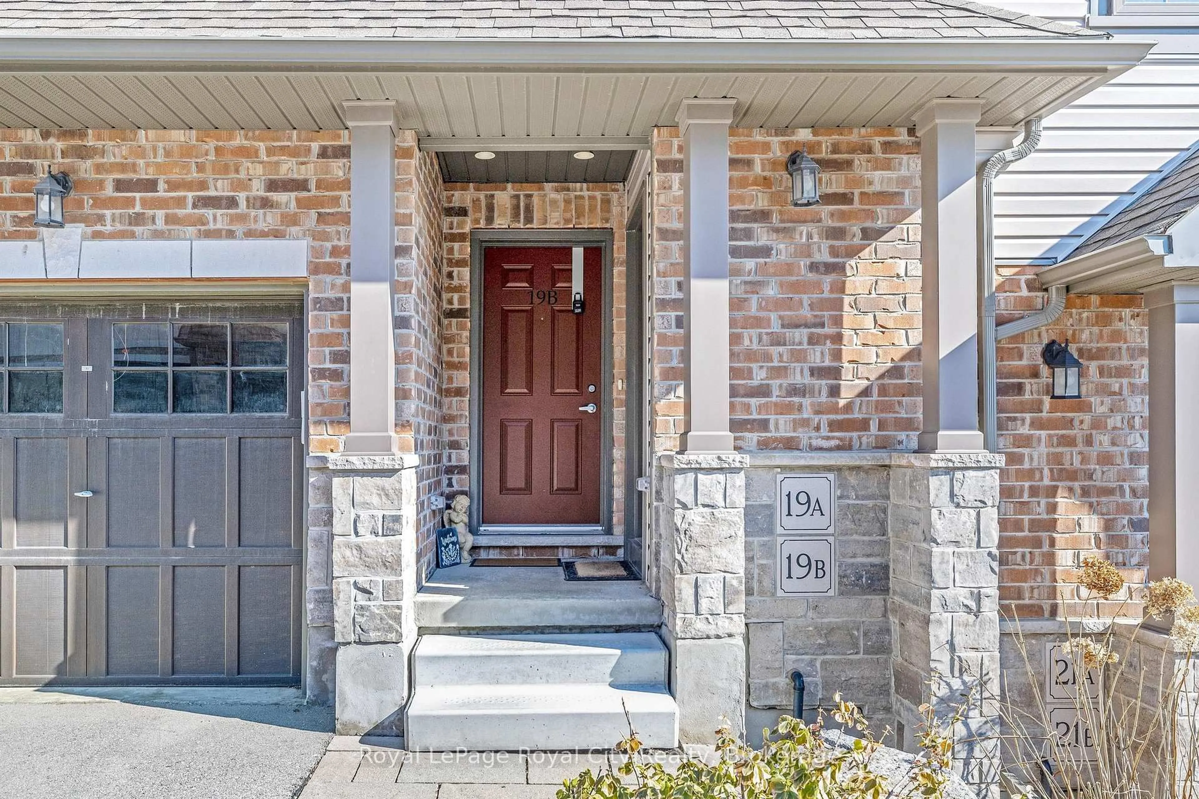 Home with brick exterior material, street for 19B Guthrie Lane, Guelph/Eramosa Ontario N0B 2K0