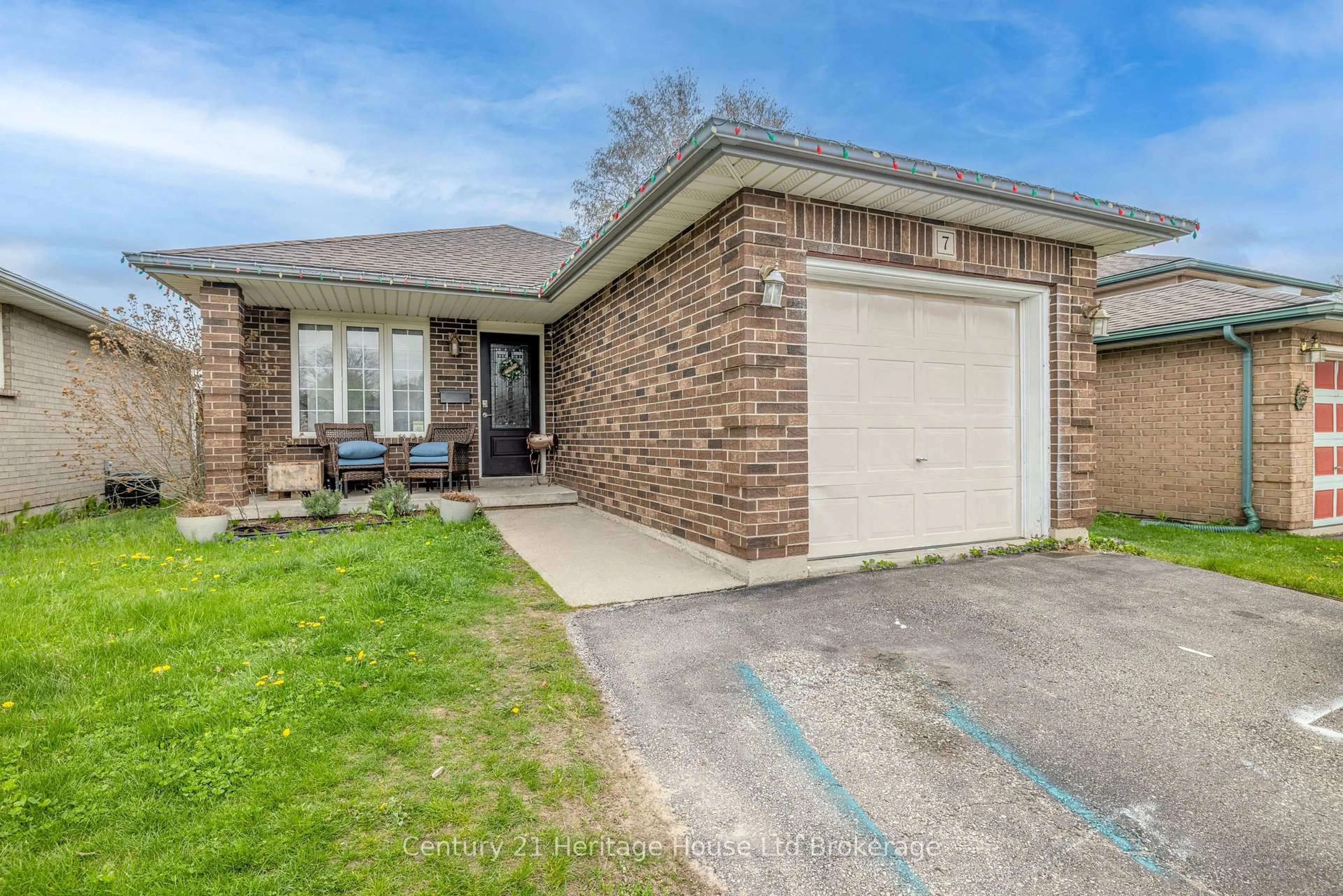 Home with brick exterior material, street for 7 Kara Lane, Tillsonburg Ontario N4G 5M2