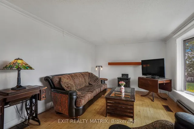 136 Martel Cres, Champlain 5