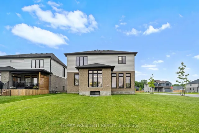 191 Foxborough Pl, Thames Centre 4