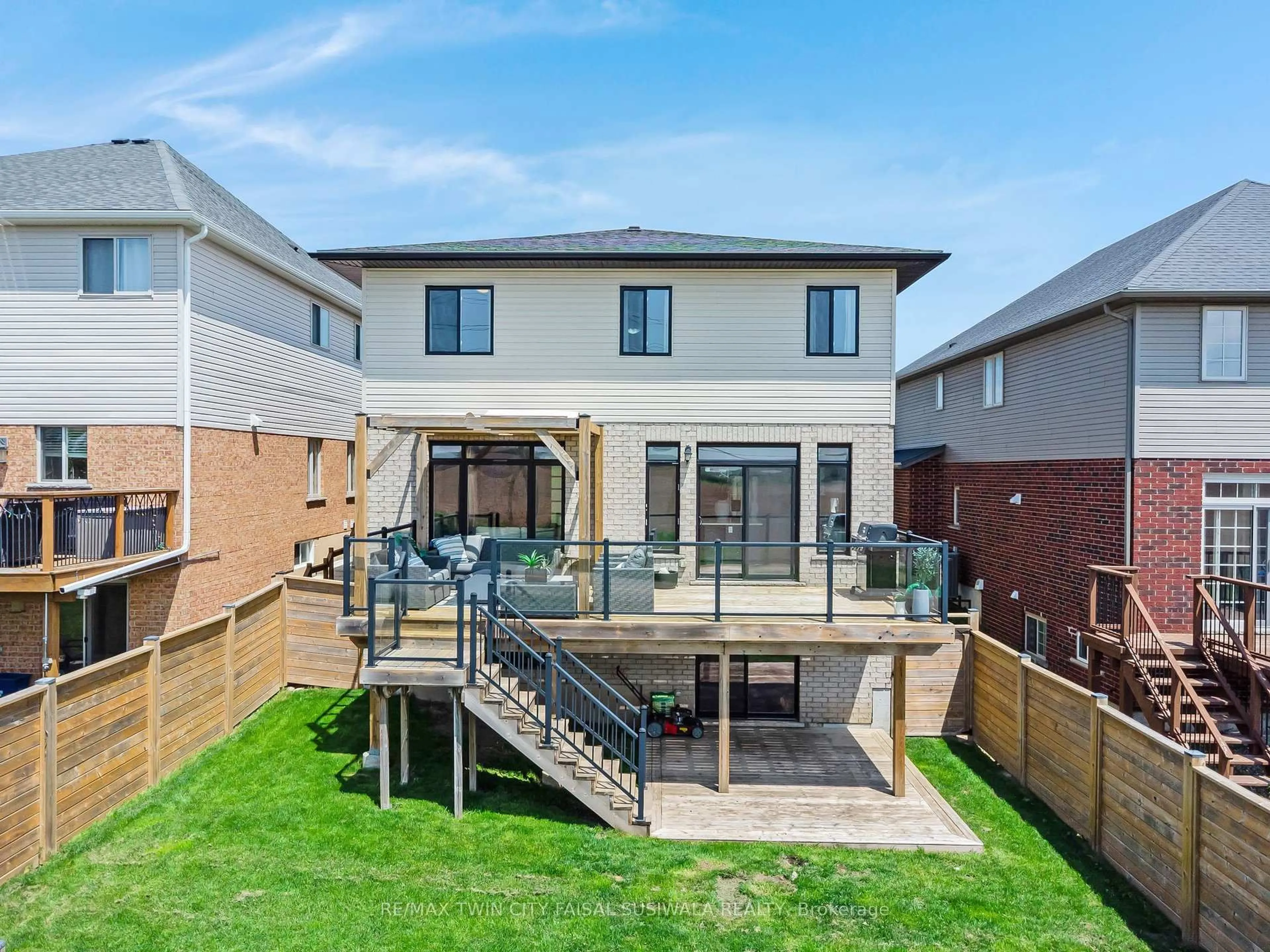 Unknown for 795 Autumn Willow Dr, Waterloo Ontario N2V 0C3