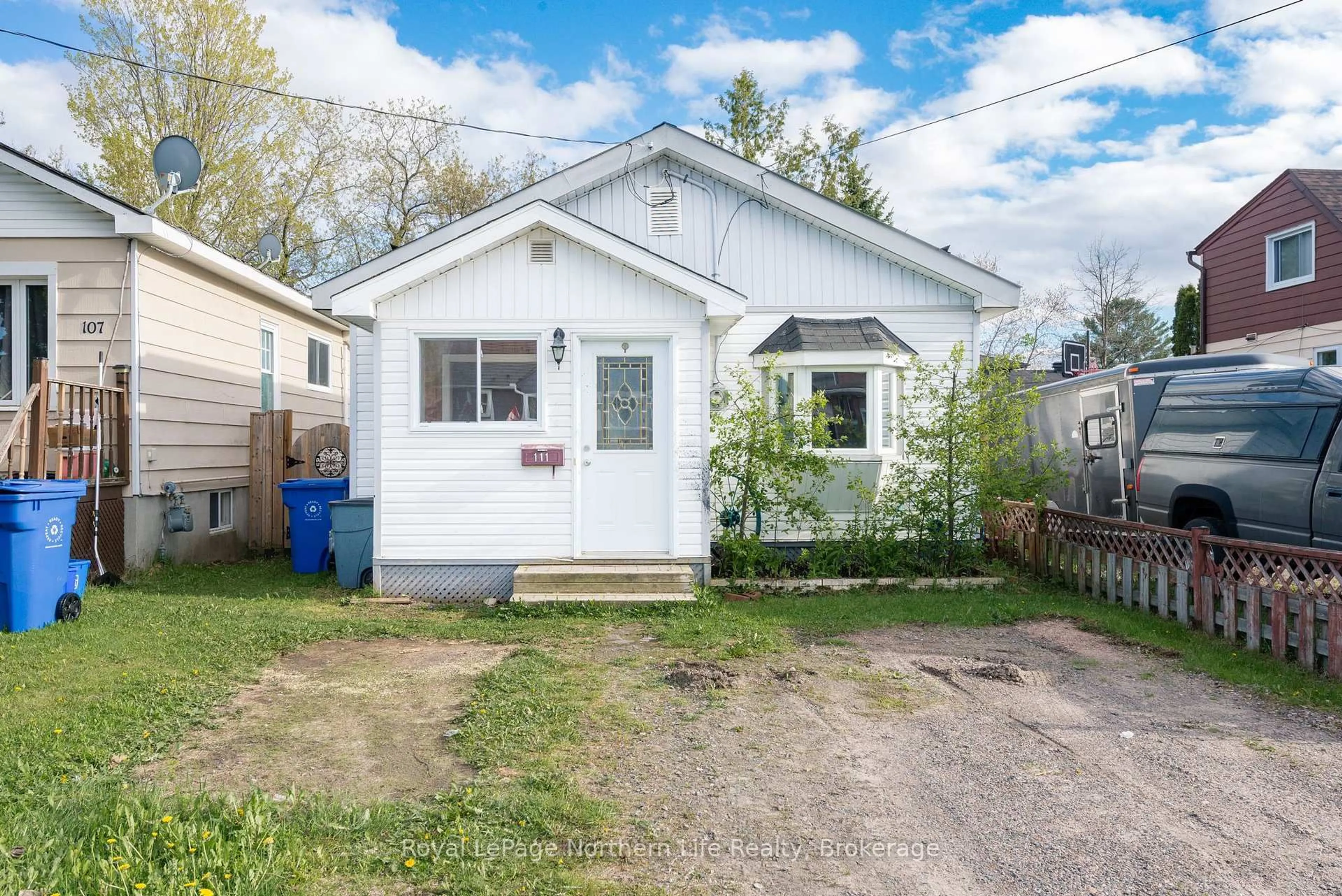 Shed for 111 Norwood Ave, North Bay Ontario P1B 5C9
