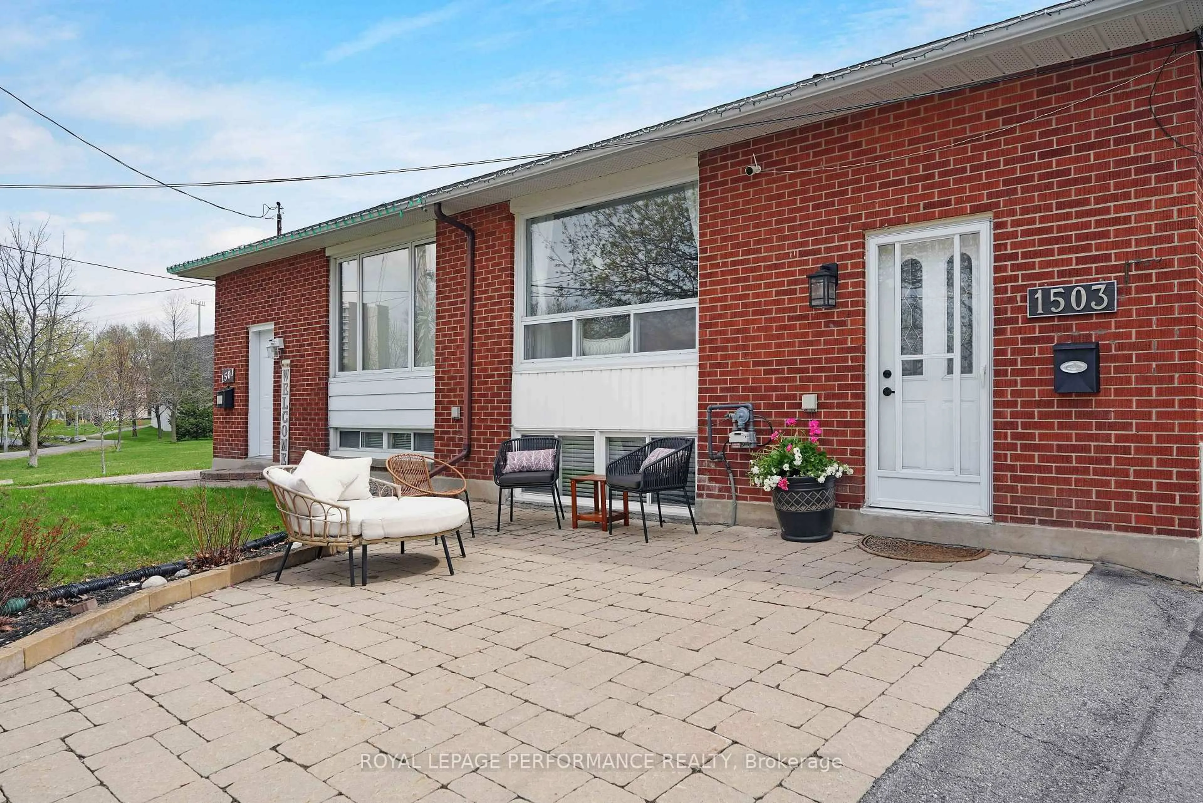 Home with brick exterior material, street for 1503 Gilles St, Ottawa Ontario K1H 8E2