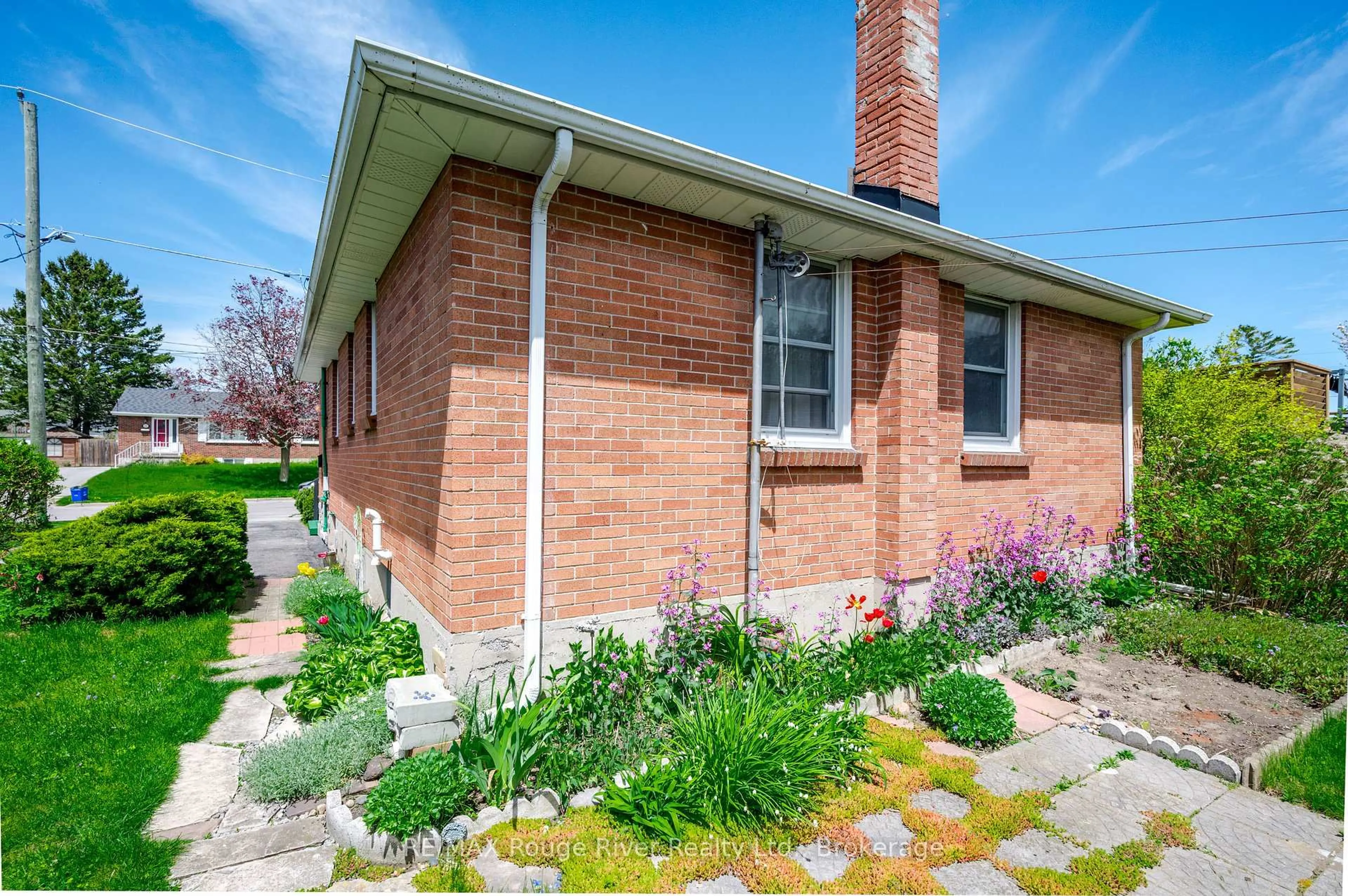 Home with brick exterior material, street for 525 Barbara St, Cobourg Ontario K9A 2A9