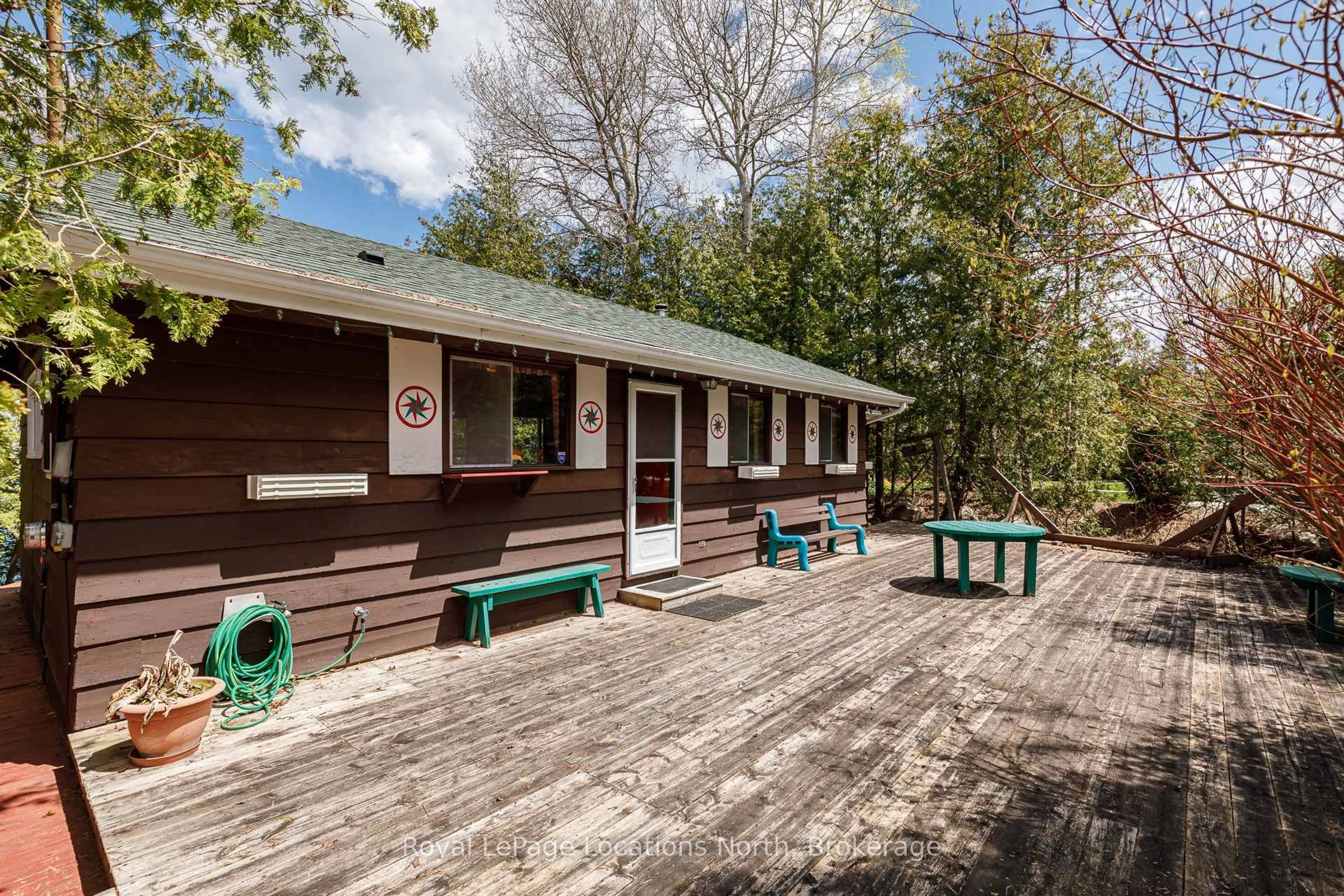 Patio, water/lake/river/ocean view for 151 Cameron St, Blue Mountains Ontario N0H 2P0