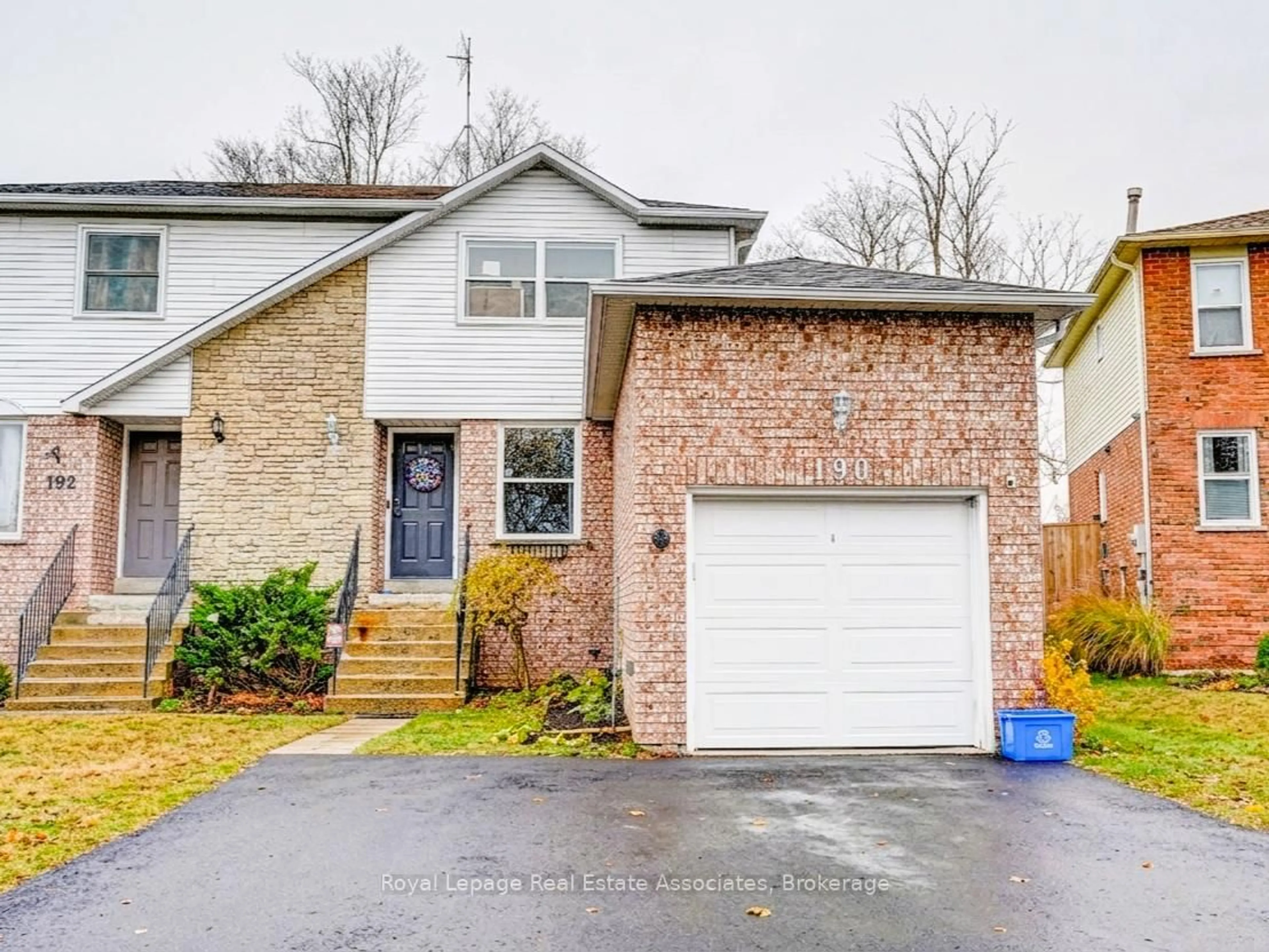 Home with brick exterior material, street for 190 Nith River Way, North Dumfries Ontario N0B 1E0