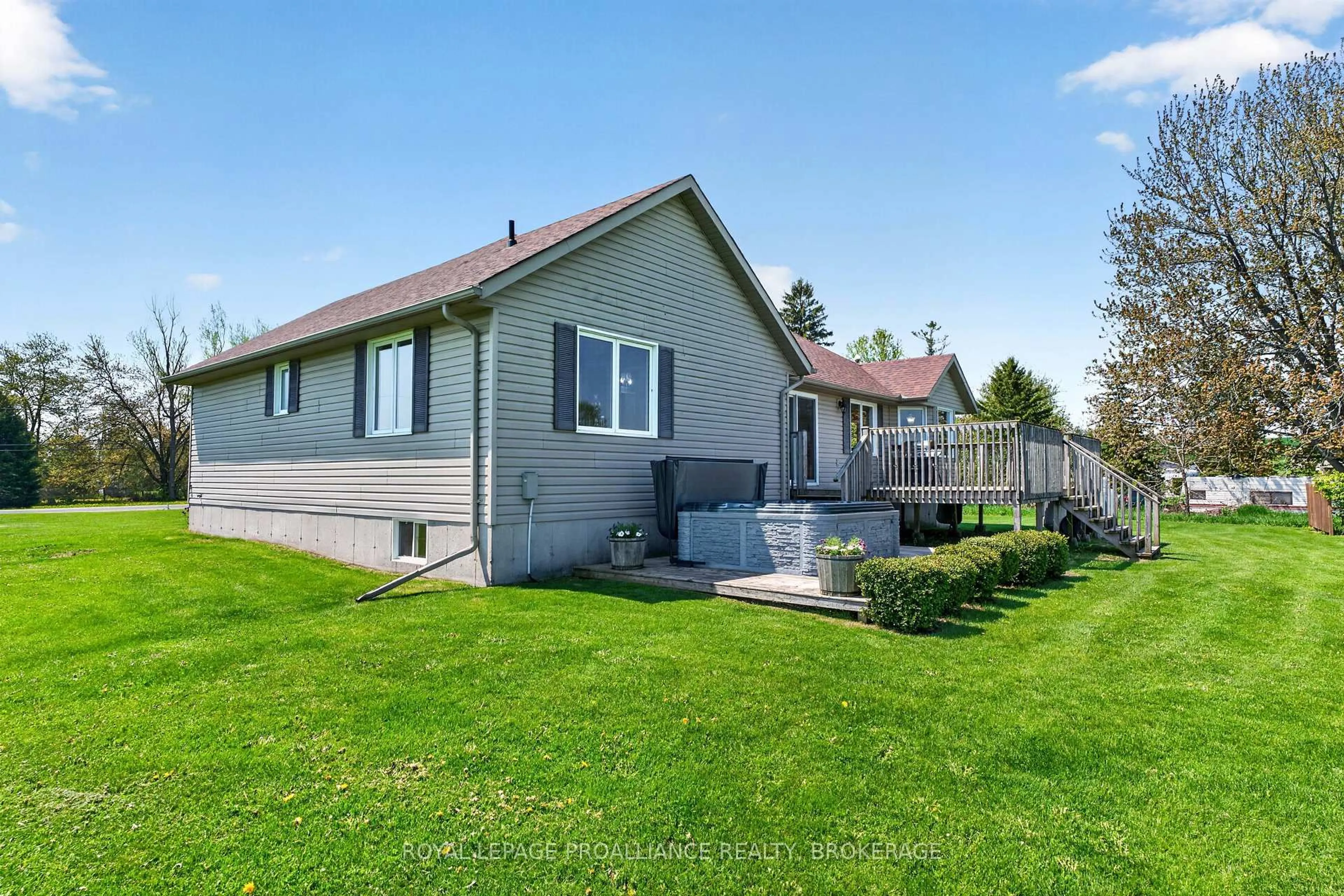 A pic from outside/outdoor area/front of a property/back of a property/a pic from drone, street for 15268 County Road 21, Brighton Ontario K0K 1H0