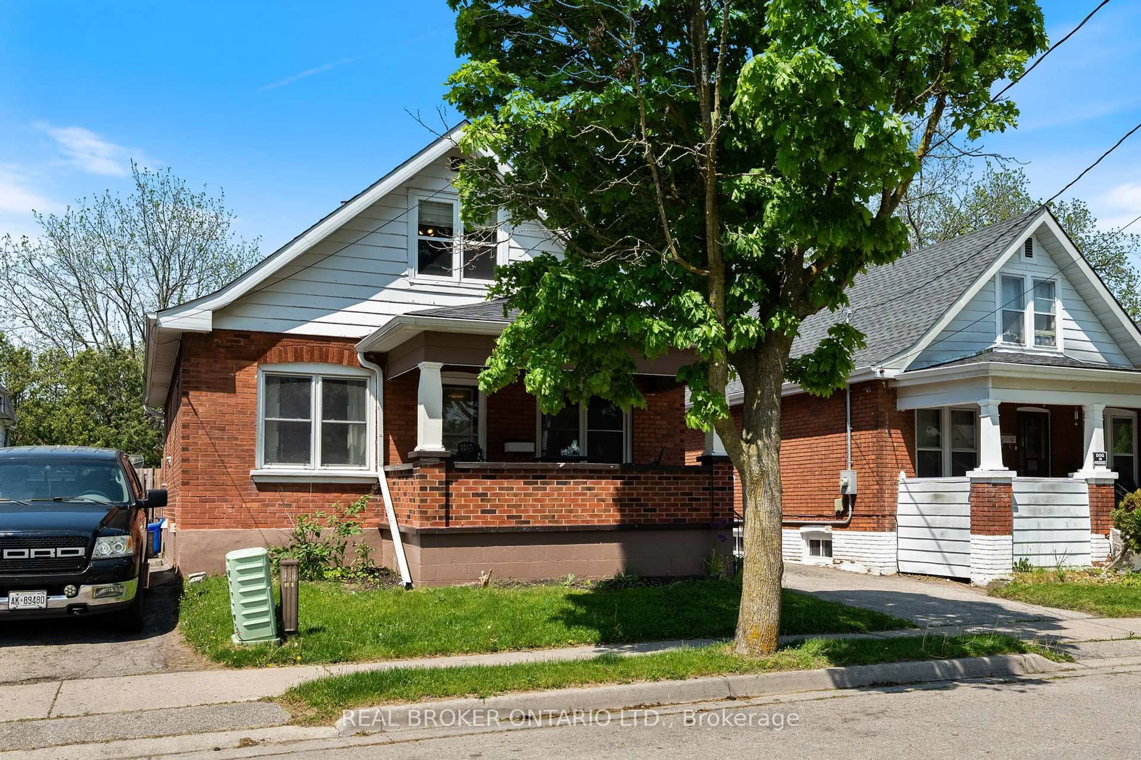 Home with brick exterior material, street for 51 Aberdeen Ave, Brantford Ontario N3S 1R7