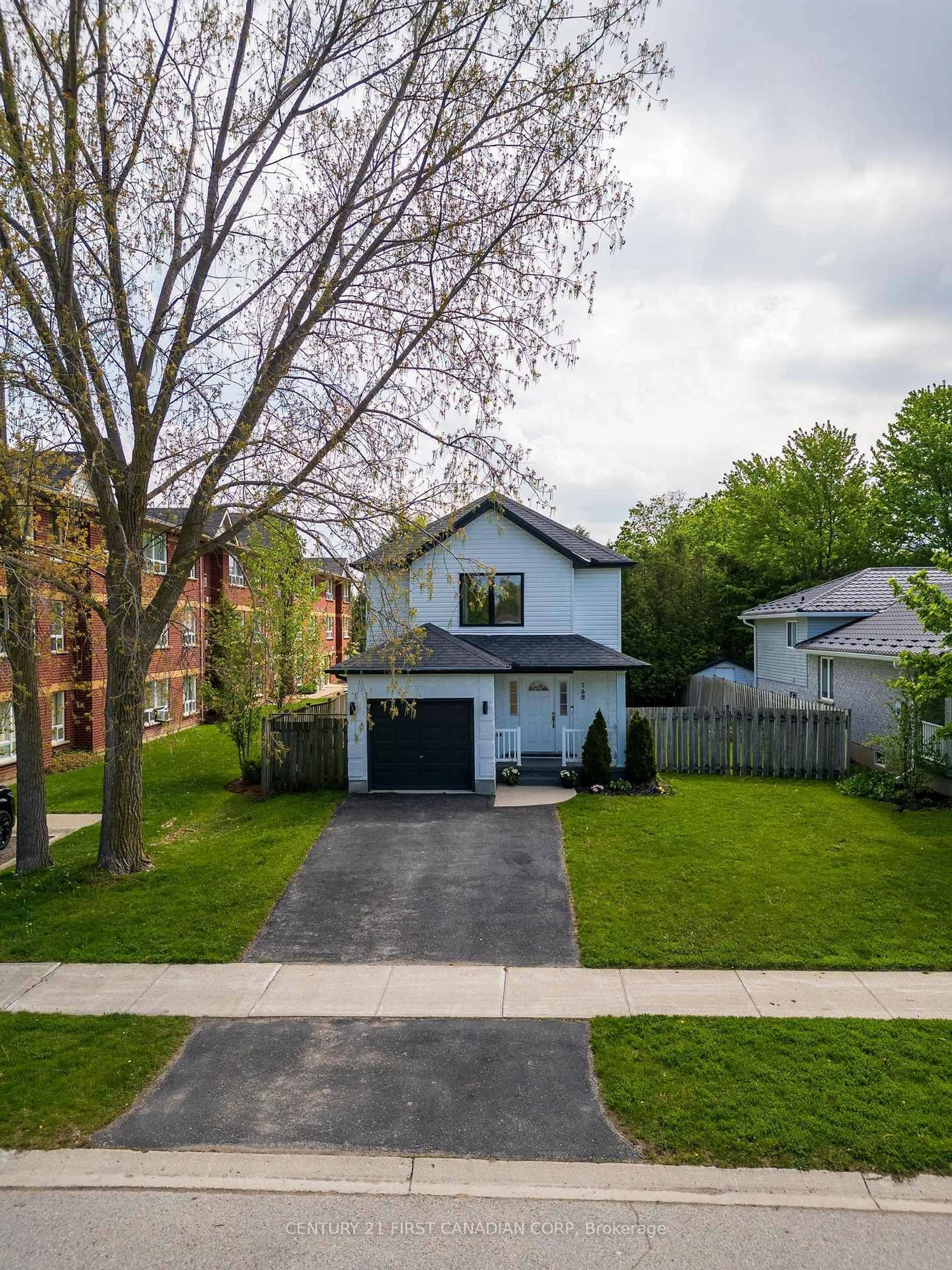 Home with brick exterior material, street for 168 Gibson Cres, Lucan Biddulph Ontario N0M 2J0